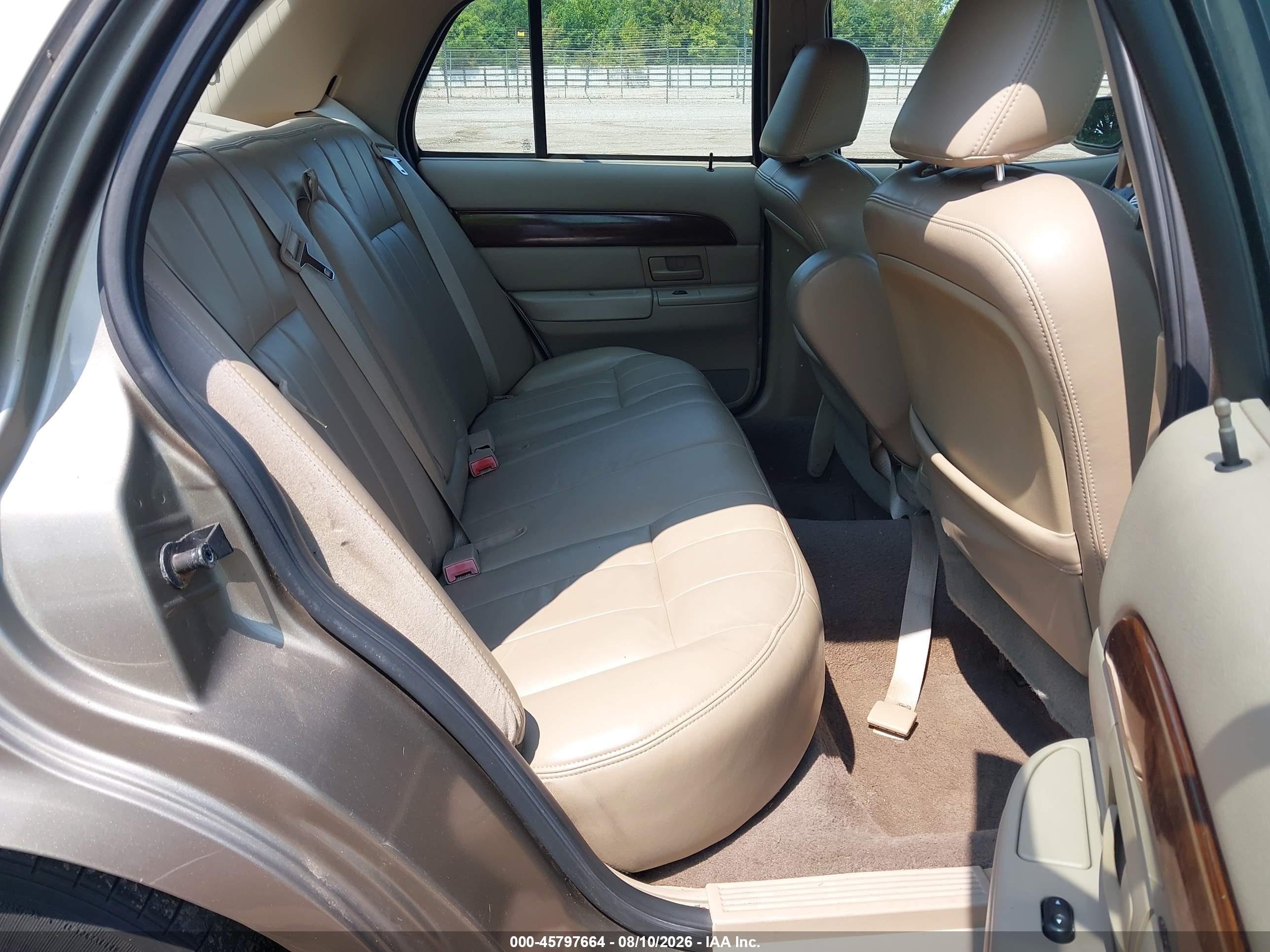 2003 Mercury Grand Marquis Ls Gold vin: 2MEFM75W93X641799