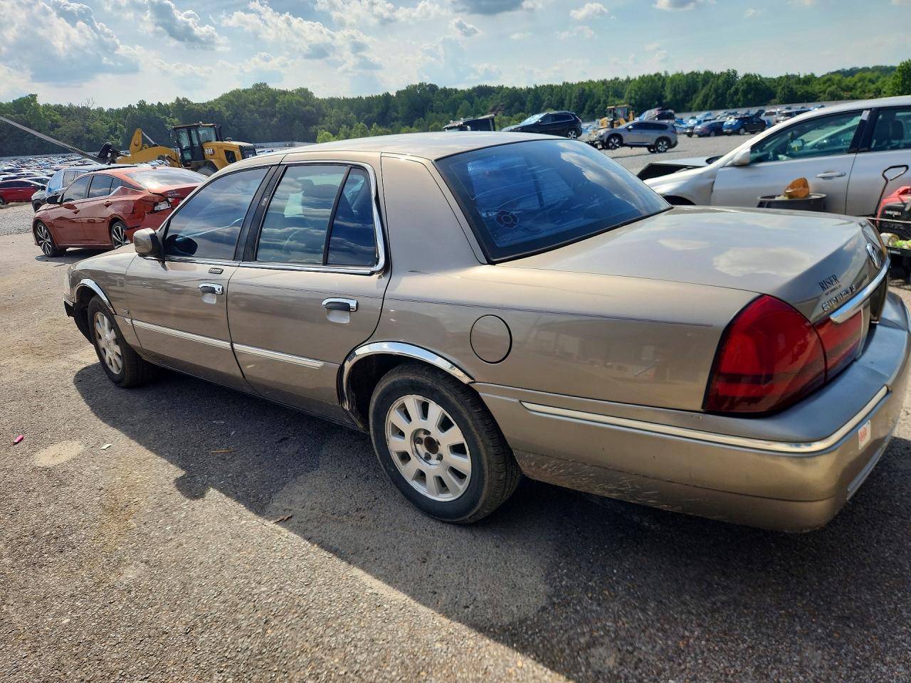 2003 Mercury Grand Marquis Ls Beige vin: 2MEFM75W93X647716