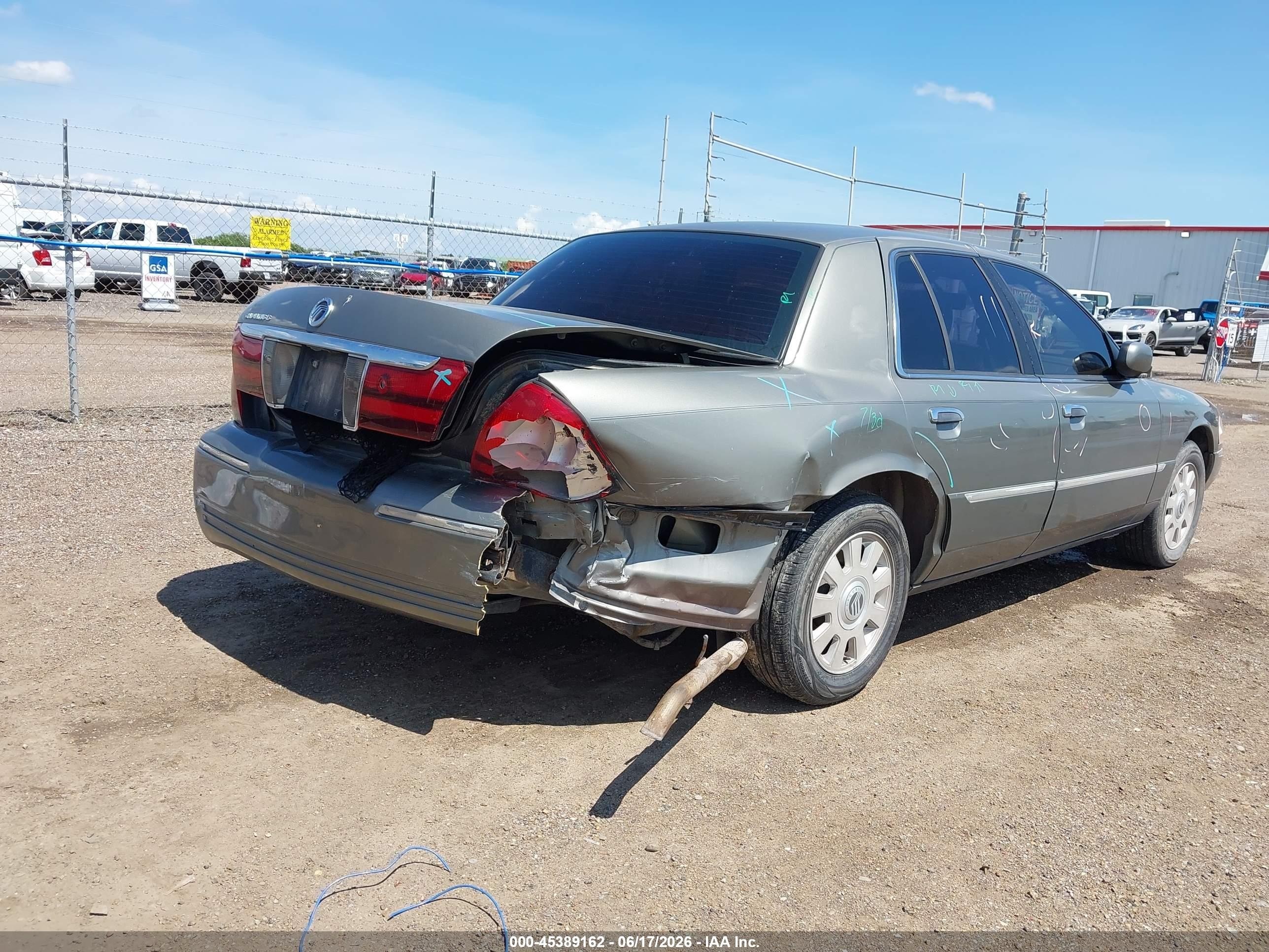 2003 Mercury Grand Marquis Ls Gold vin: 2MEFM75W93X653502