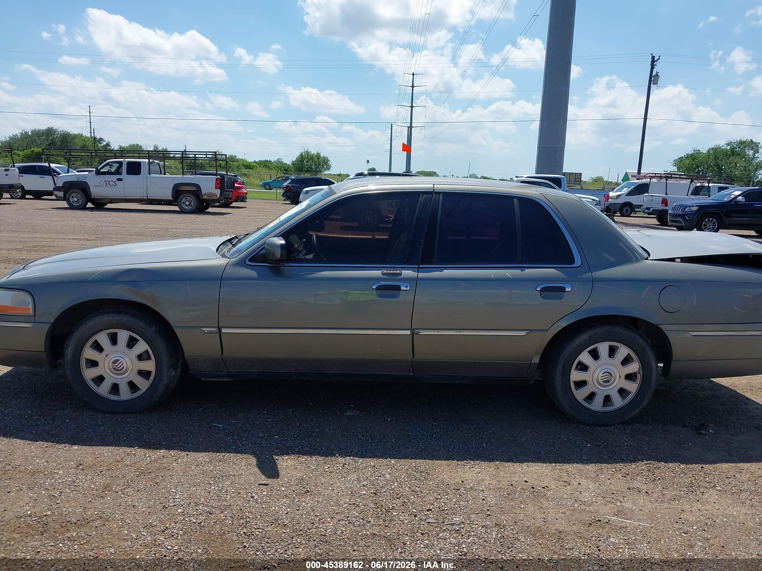 2003 Mercury Grand Marquis Ls Gold vin: 2MEFM75W93X653502