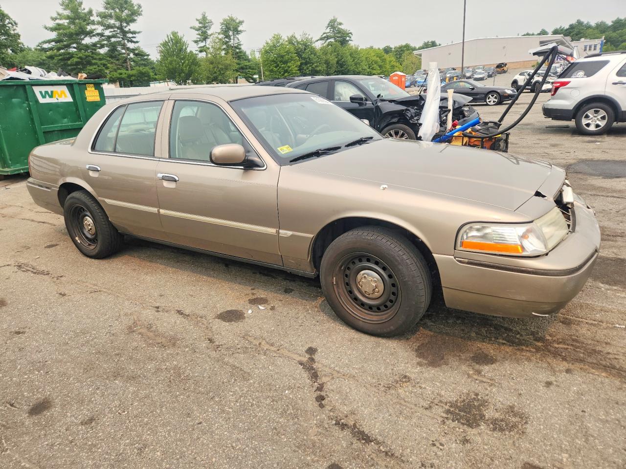 2003 Mercury Grand Marquis Ls Gold vin: 2MEFM75W93X684832