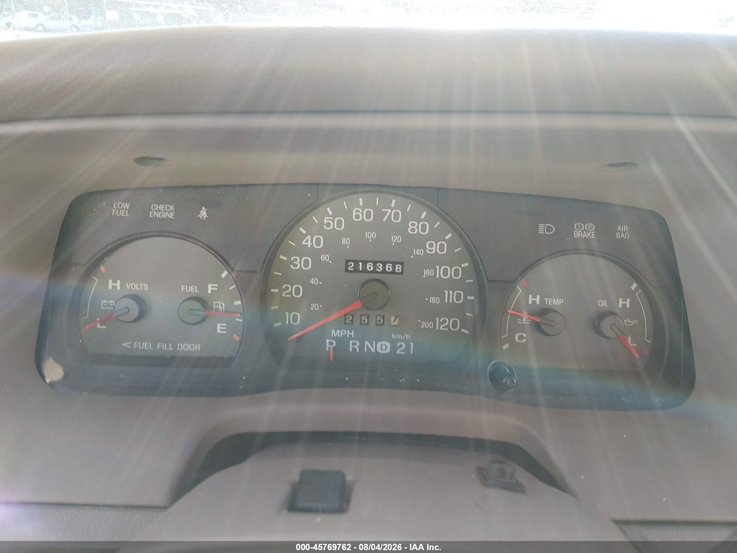 2005 Mercury Grand Marquis Ls/lse Cream vin: 2MEFM75W95X625041