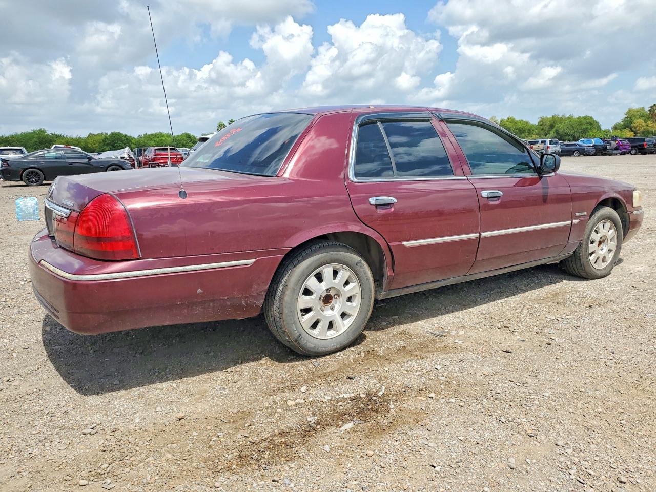 2005 Mercury Grand Marquis Ls Burgundy vin: 2MEFM75W95X664082