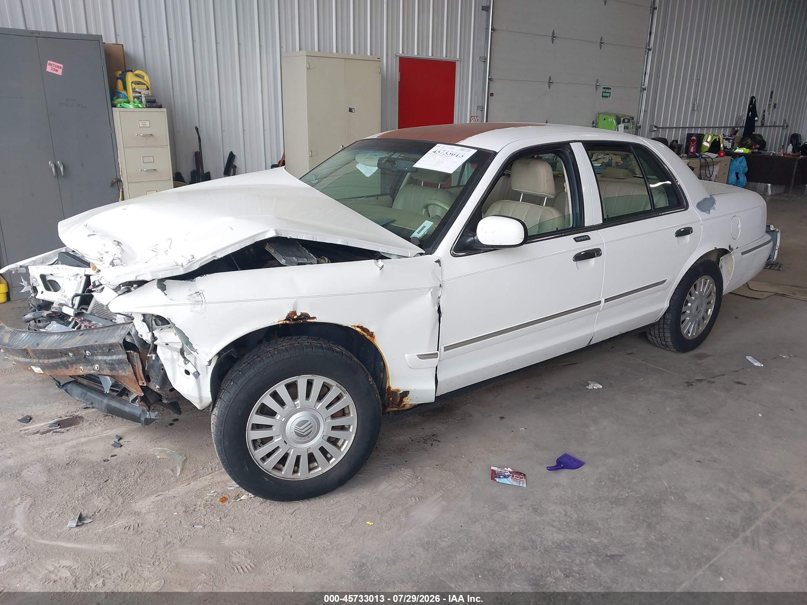 2007 Mercury Grand Marquis Ls White vin: 2MEFM75W97X614589