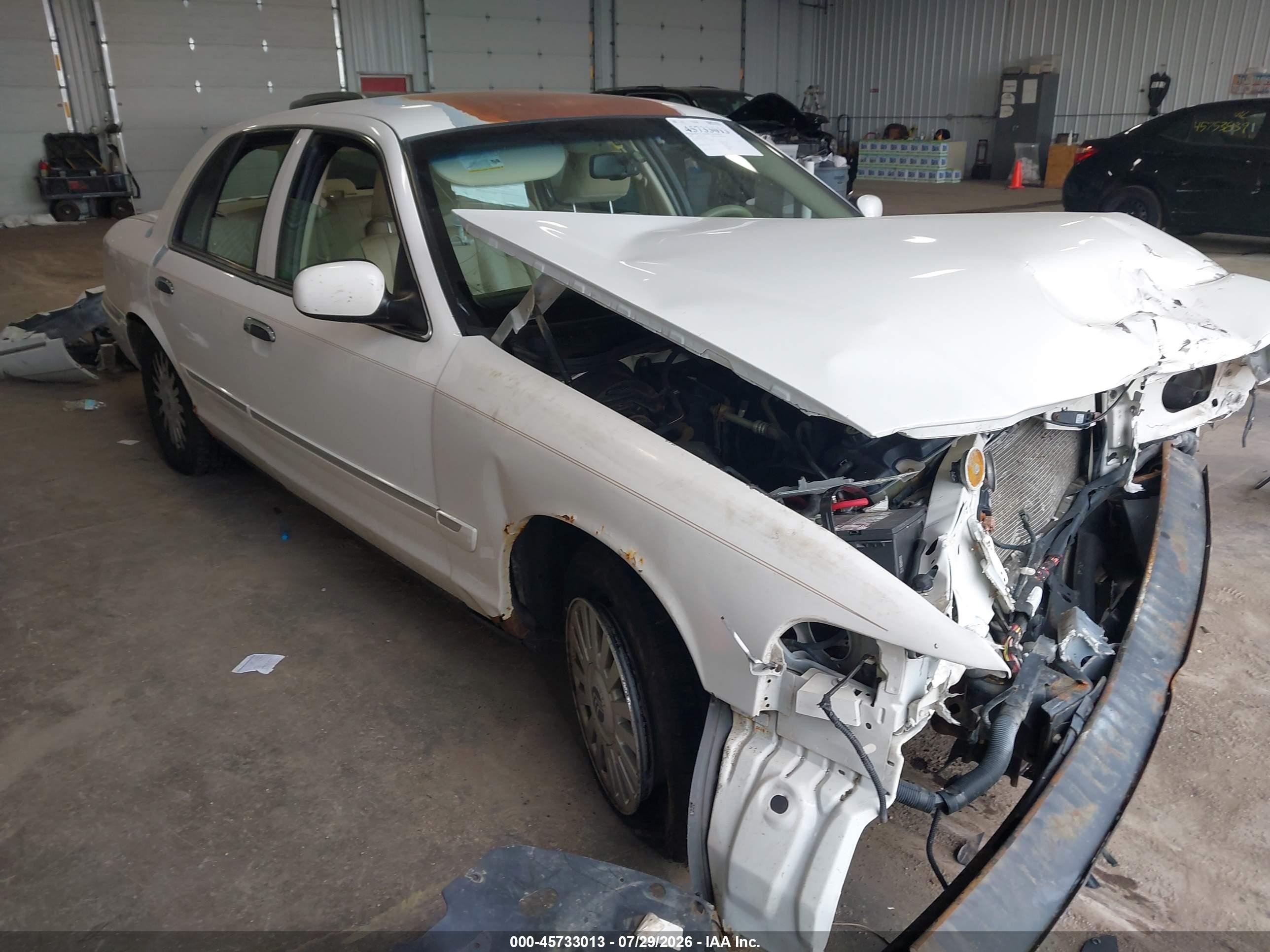 2007 Mercury Grand Marquis Ls White vin: 2MEFM75W97X614589
