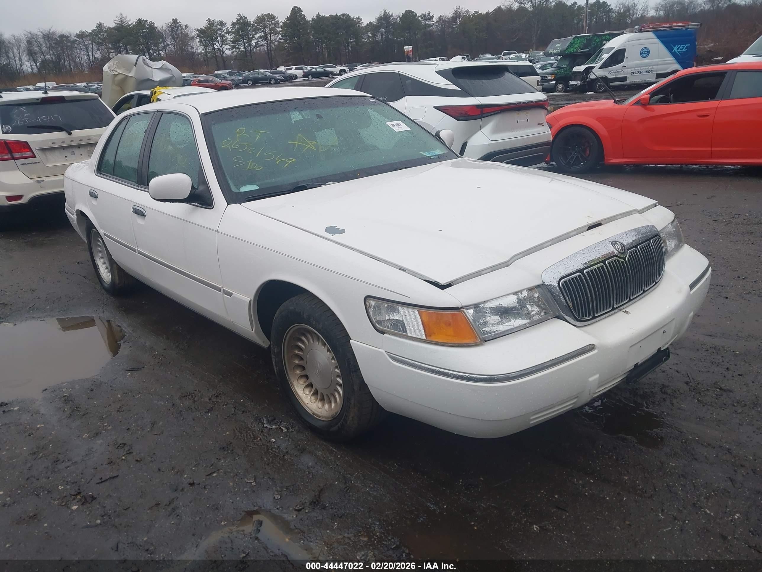 1998 Mercury Grand Marquis   White vin: 2MEFM75W9WX700127