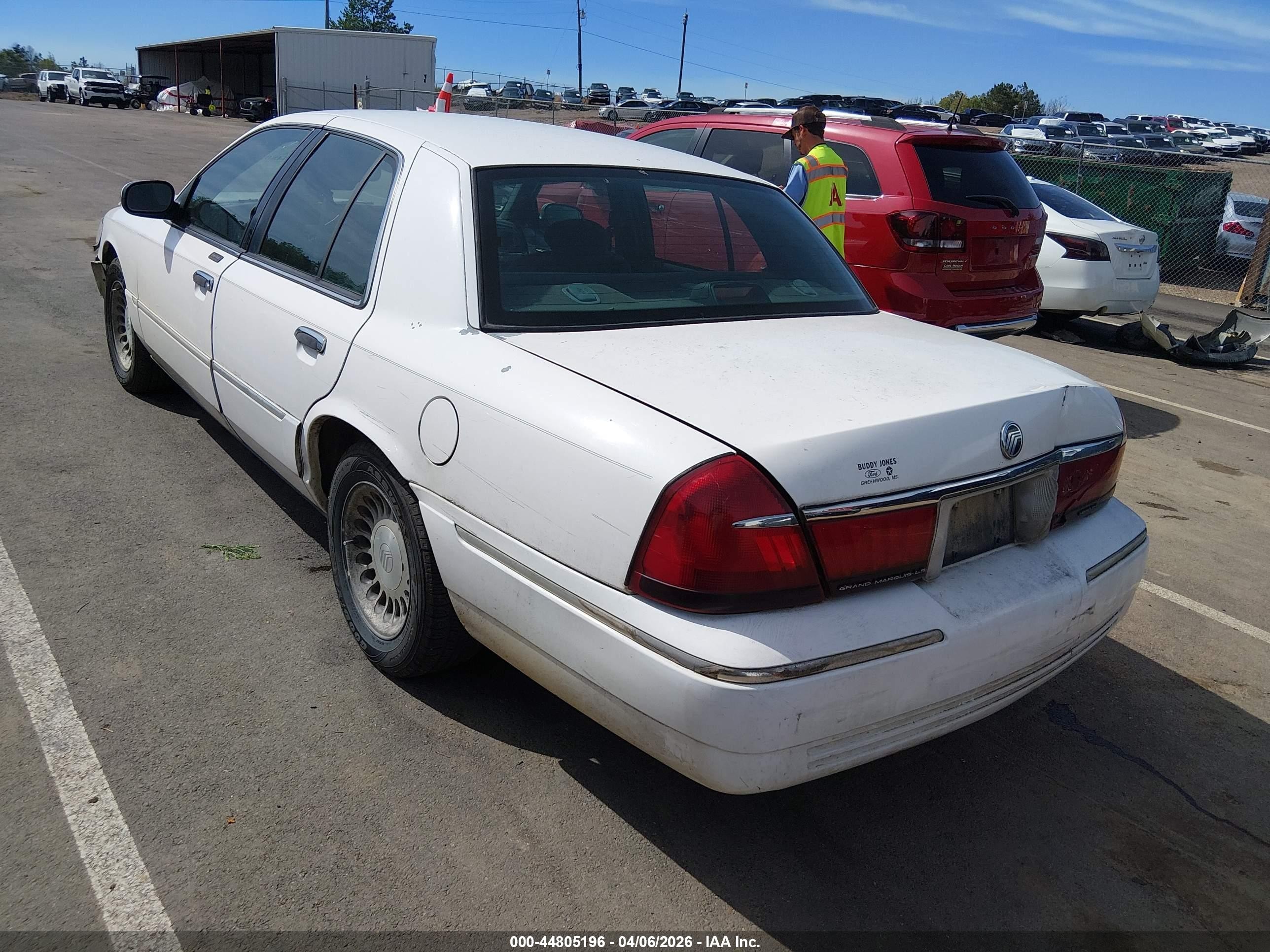 2001 Mercury Grand Marquis Ls White vin: 2MEFM75WX1X656566