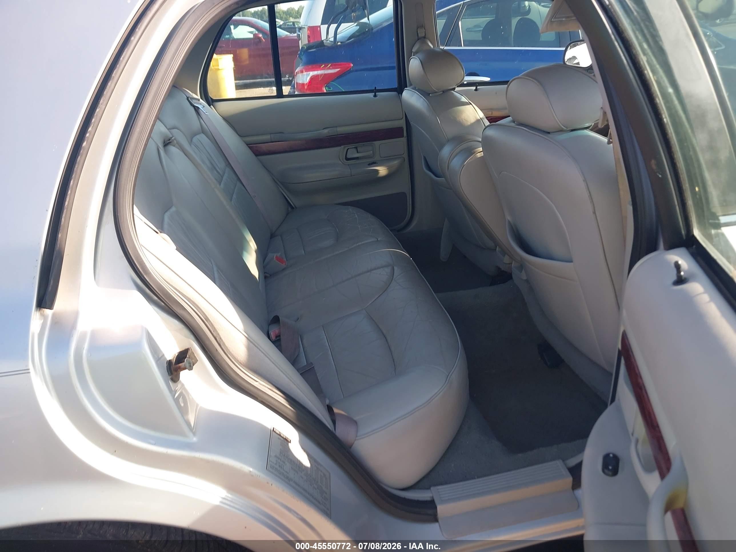 2001 Mercury Grand Marquis Ls Серебряный vin: 2MEFM75WX1X657328
