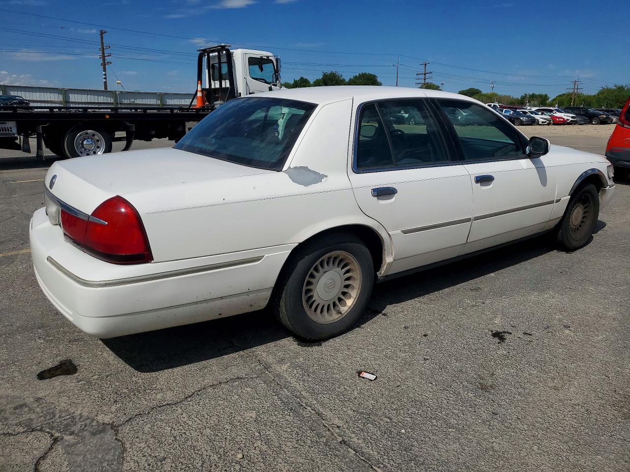 2001 Mercury Grand Marquis Ls White vin: 2MEFM75WX1X681452
