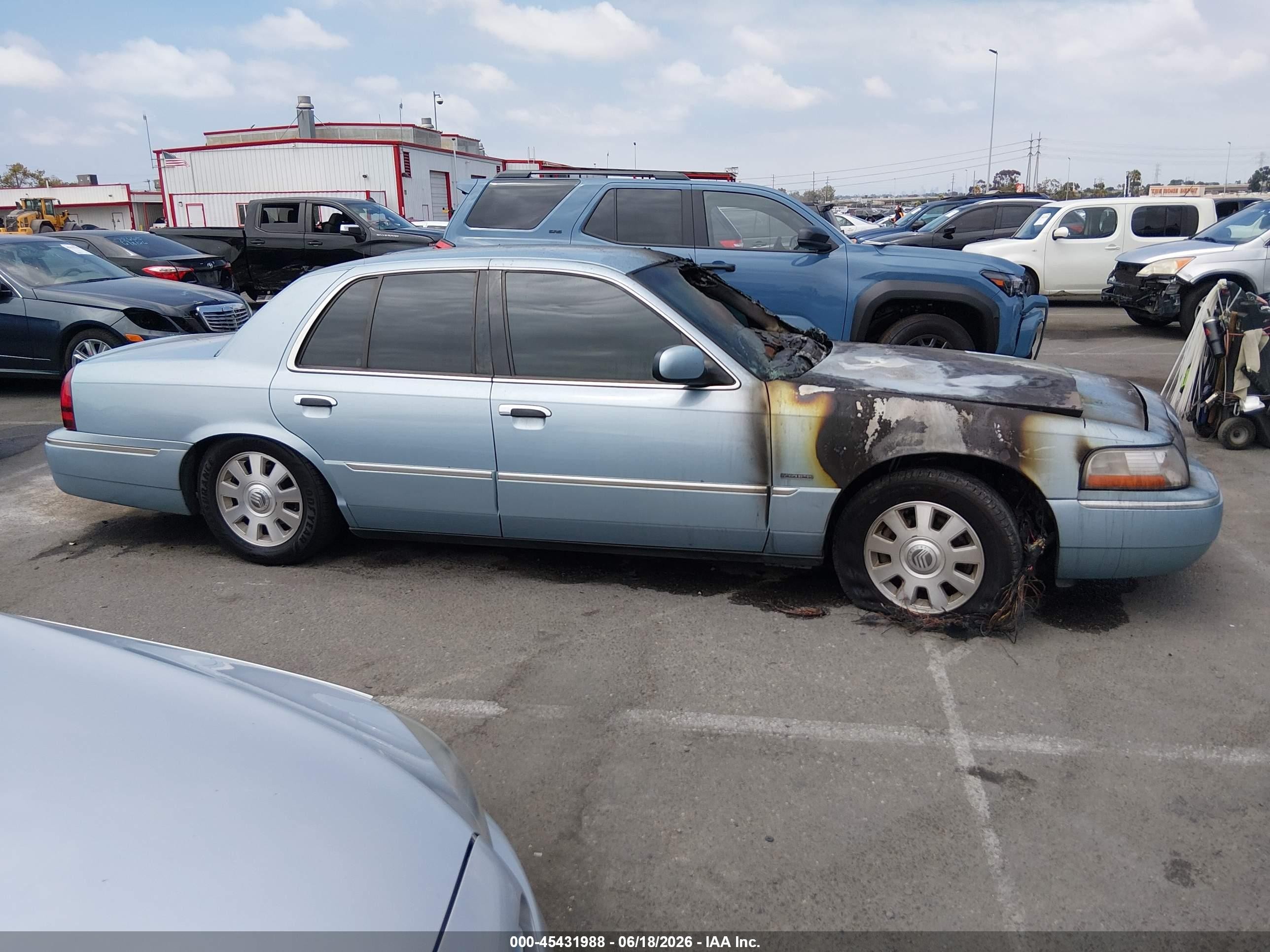 2003 Mercury Grand Marquis Ls Blue vin: 2MEFM75WX3X614174