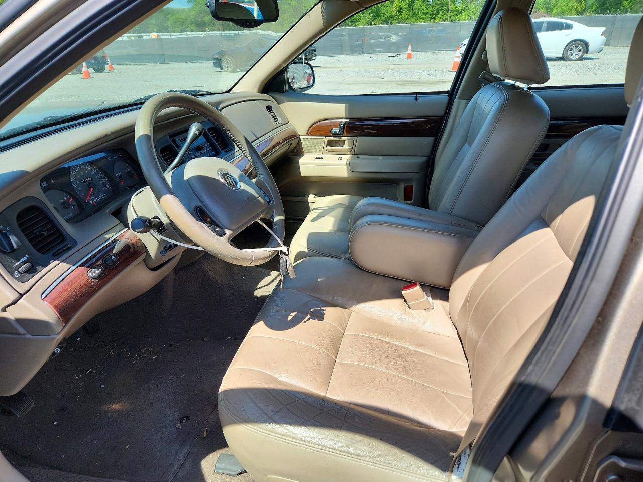 2003 Mercury Grand Marquis Ls Gold vin: 2MEFM75WX3X669997