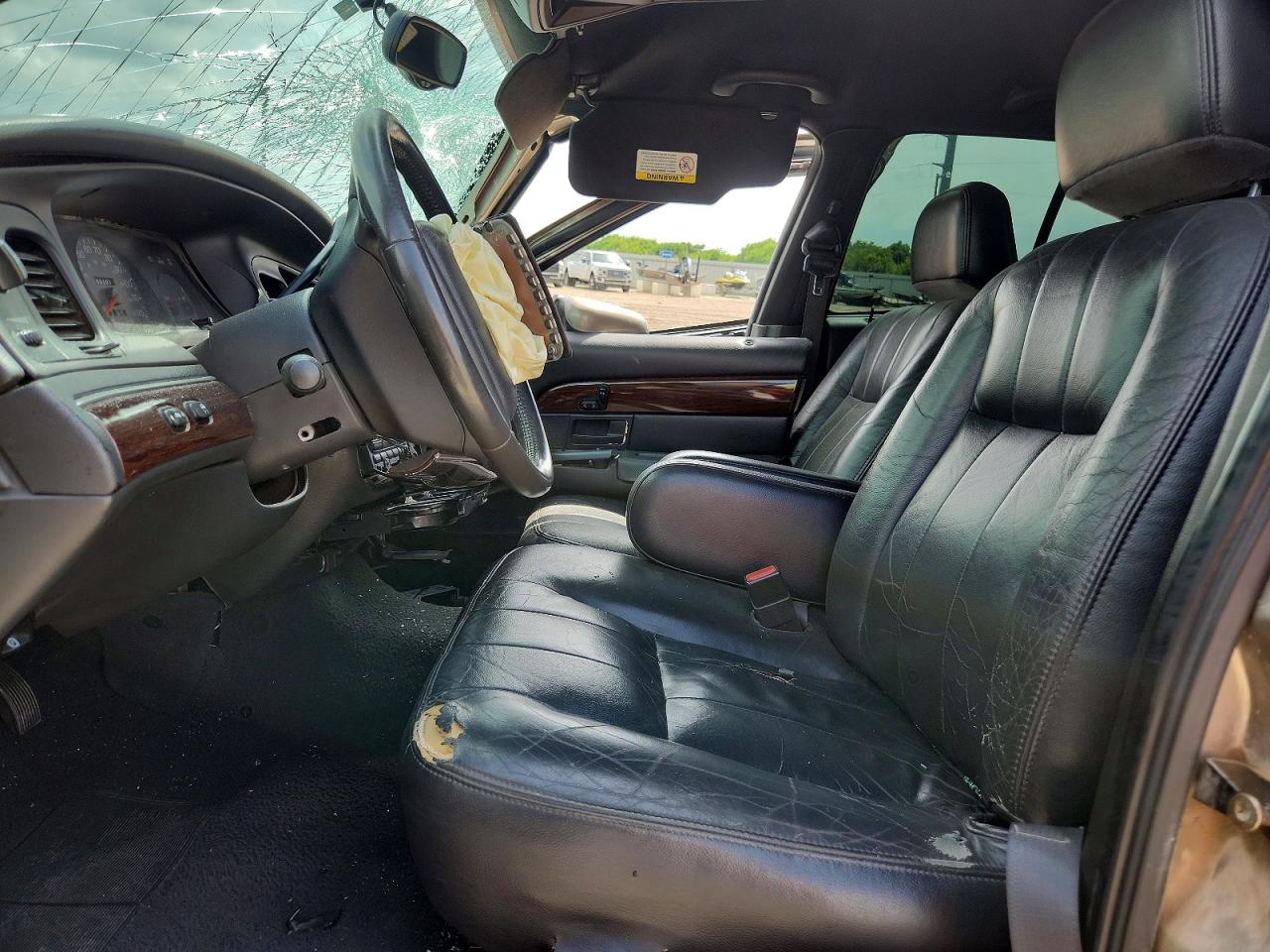 2003 Mercury Grand Marquis Золотой vin: 2MEFM75WX3X704439