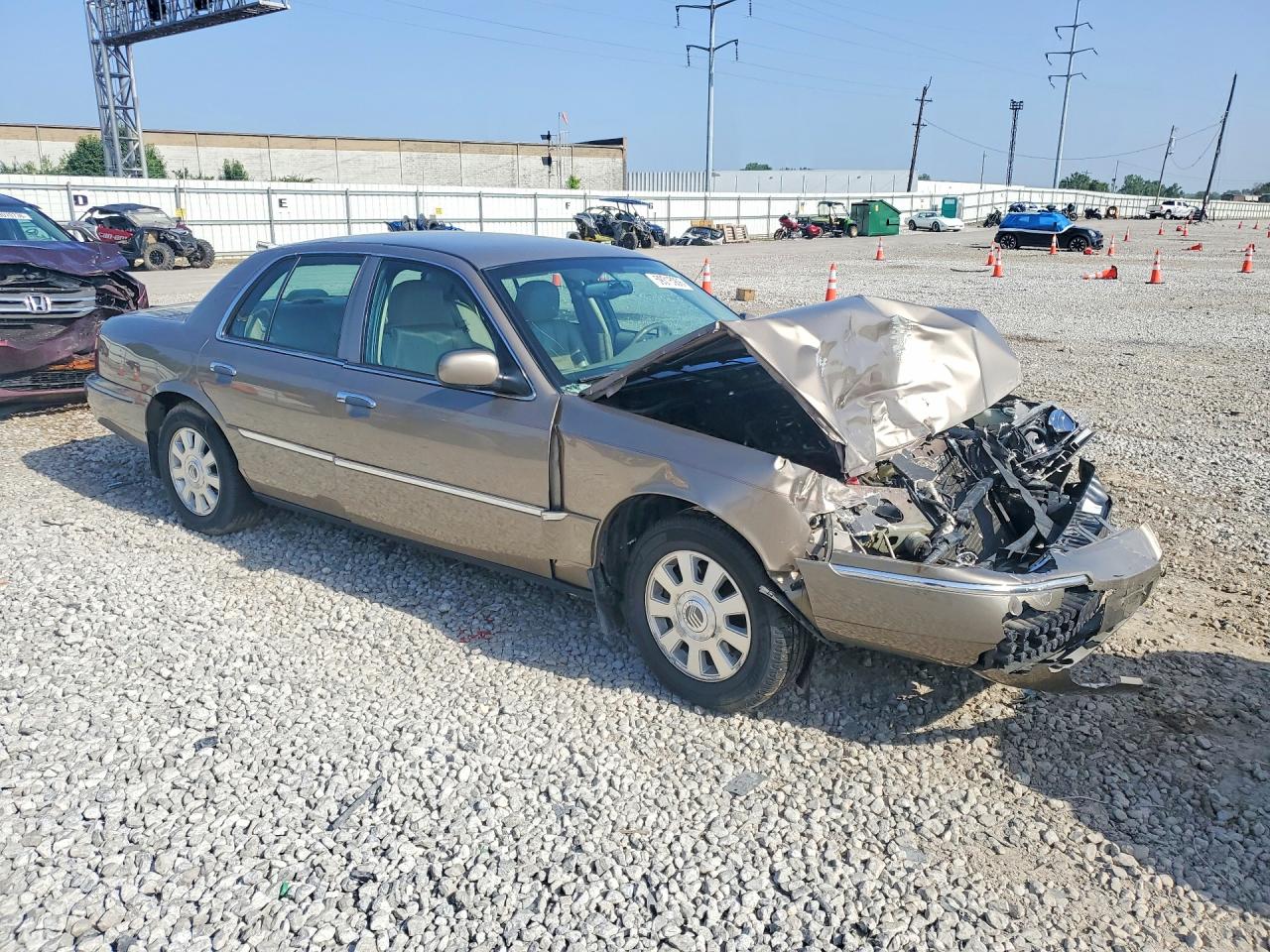 2004 Mercury Grand Marquis Ls Желто-коричневый vin: 2MEFM75WX4X669371