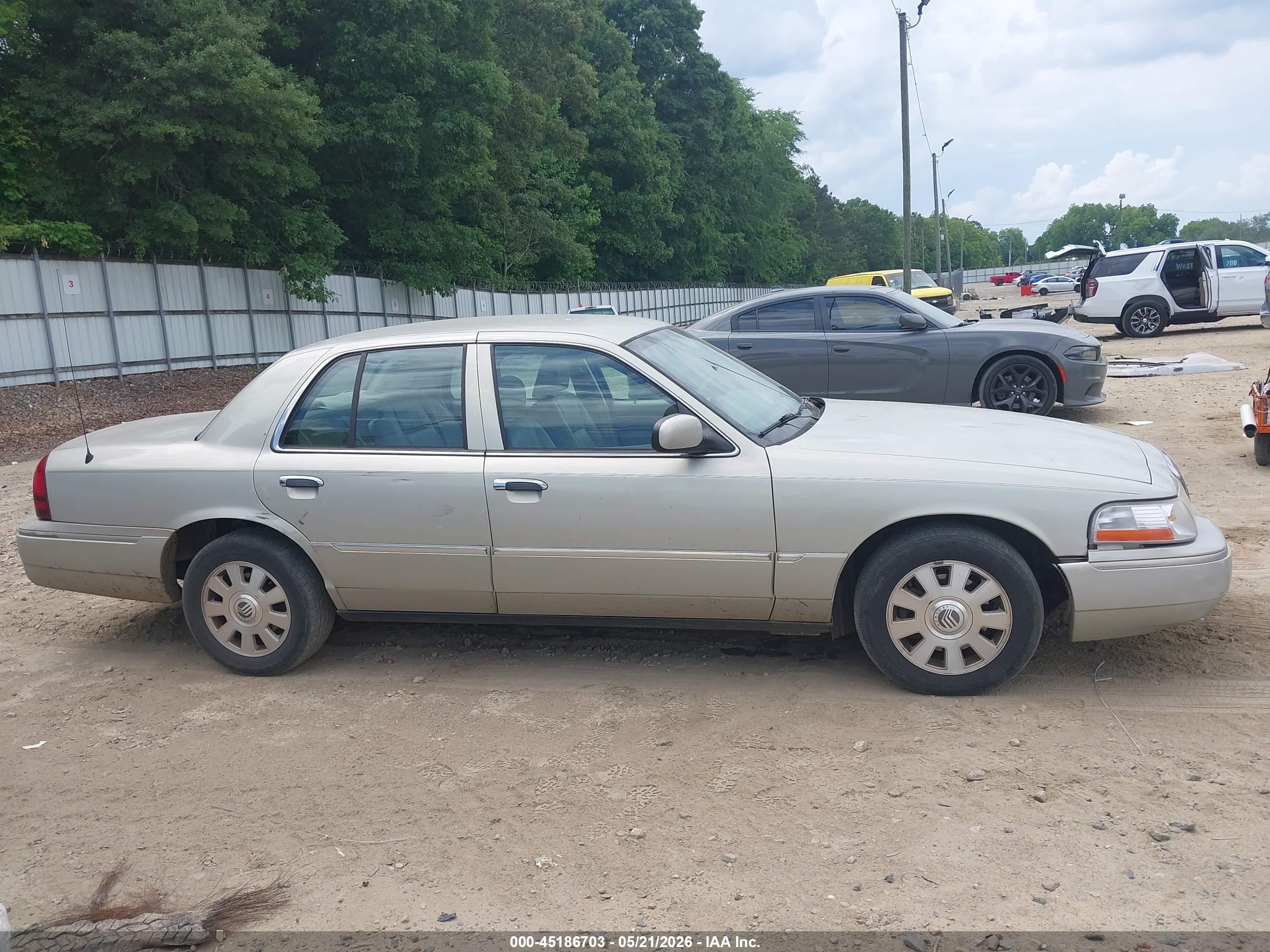 2005 Mercury Grand Marquis Ls/lse Champagne vin: 2MEFM75WX5X616350