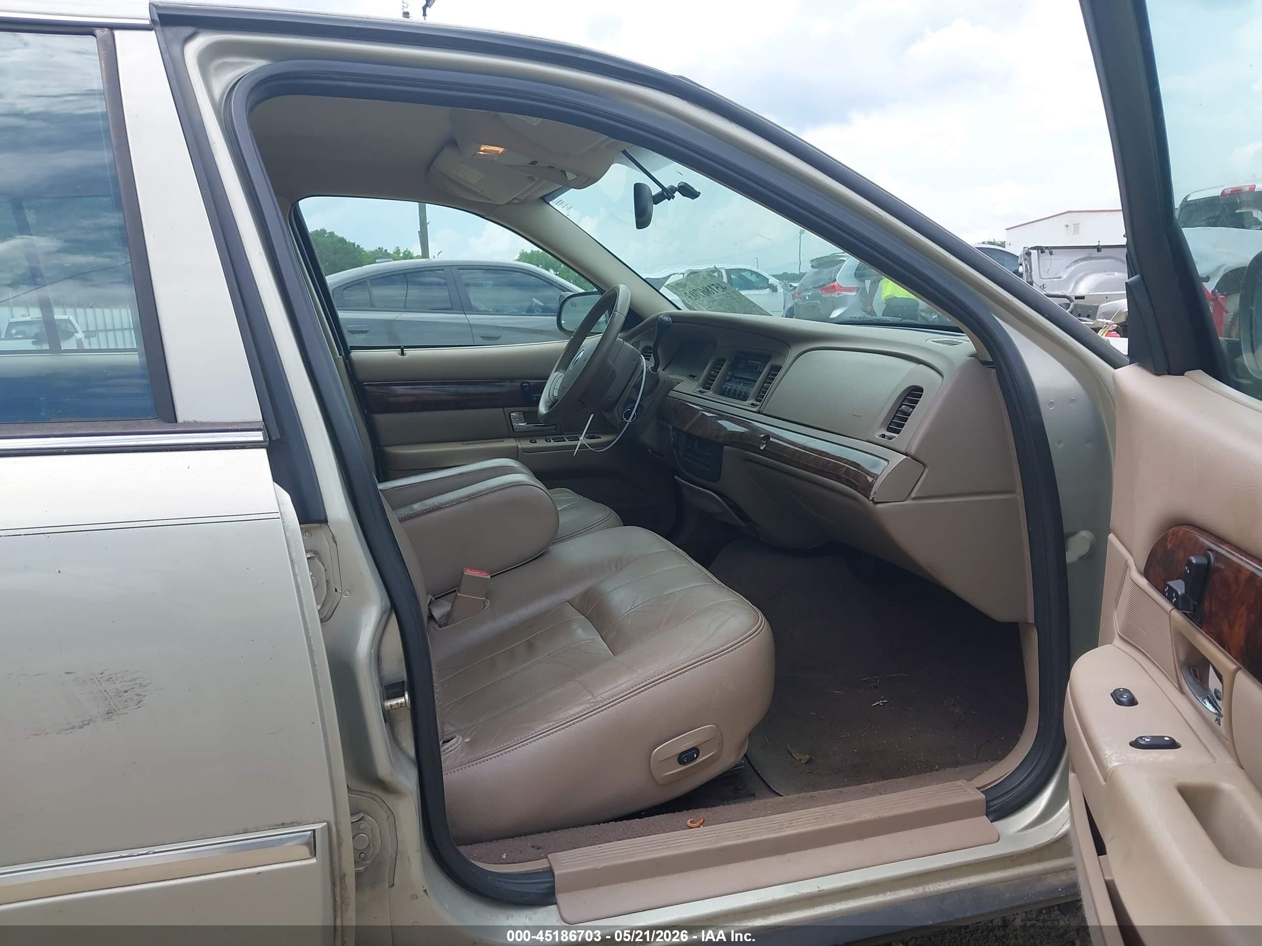 2005 Mercury Grand Marquis Ls/lse Champagne vin: 2MEFM75WX5X616350