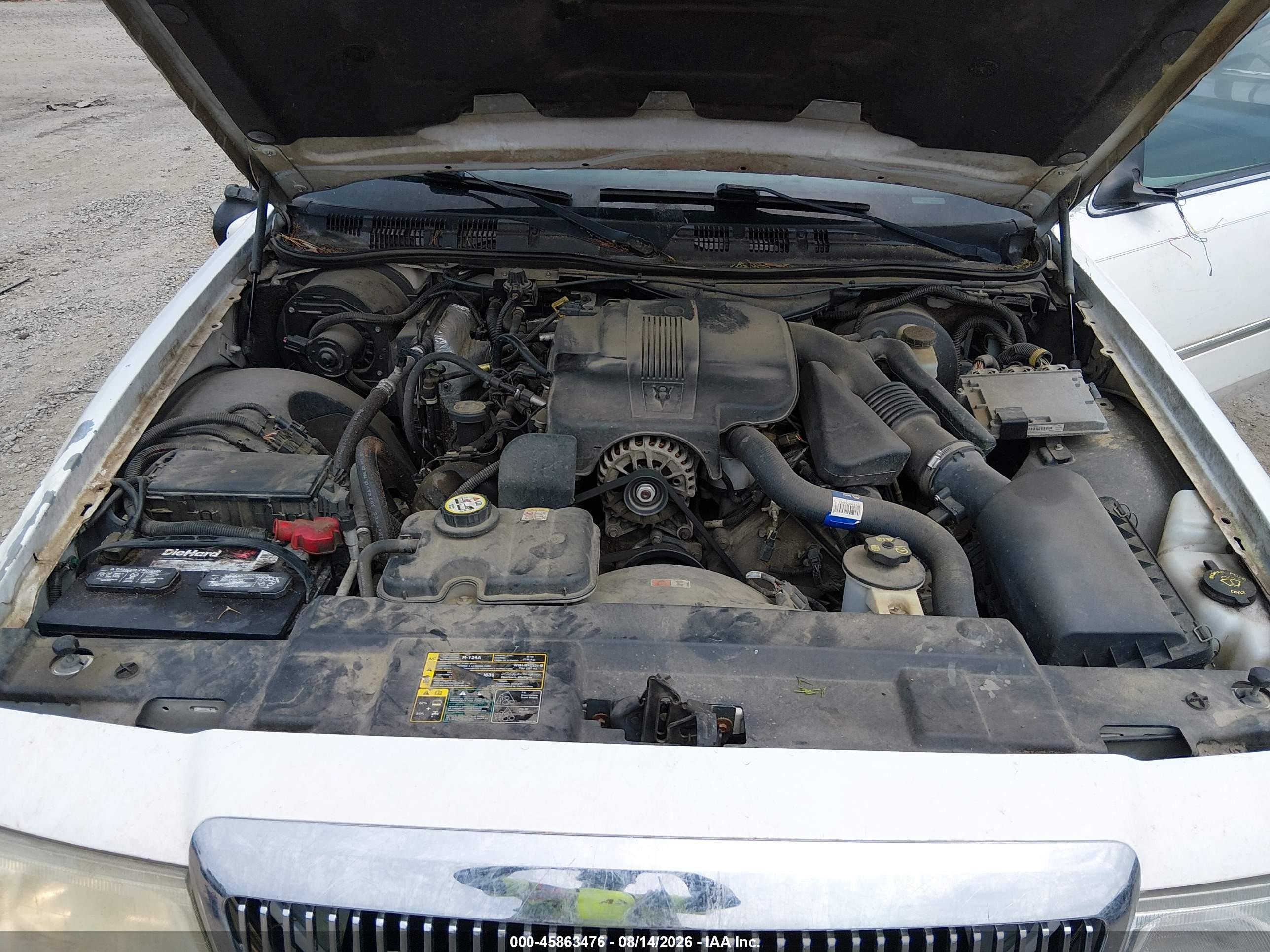 2005 Mercury Grand Marquis Ls/lse White vin: 2MEFM75WX5X630538