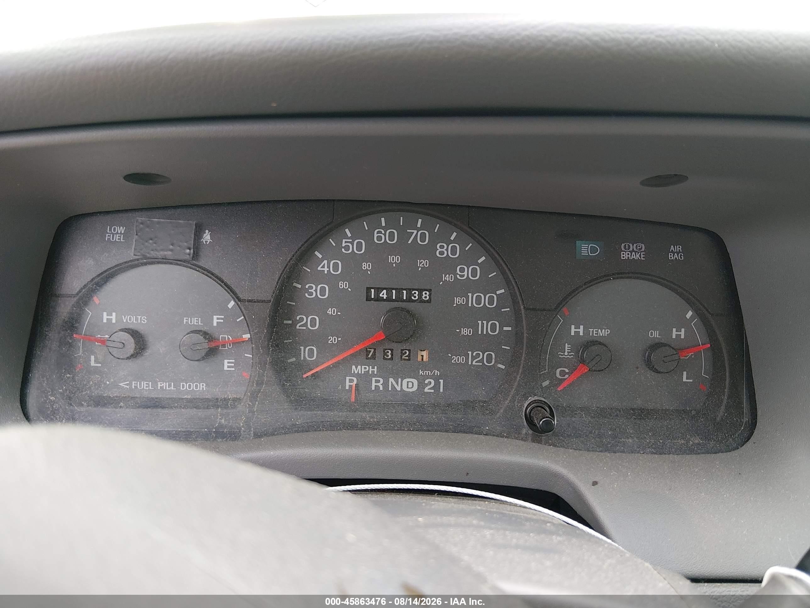 2005 Mercury Grand Marquis Ls/lse White vin: 2MEFM75WX5X630538