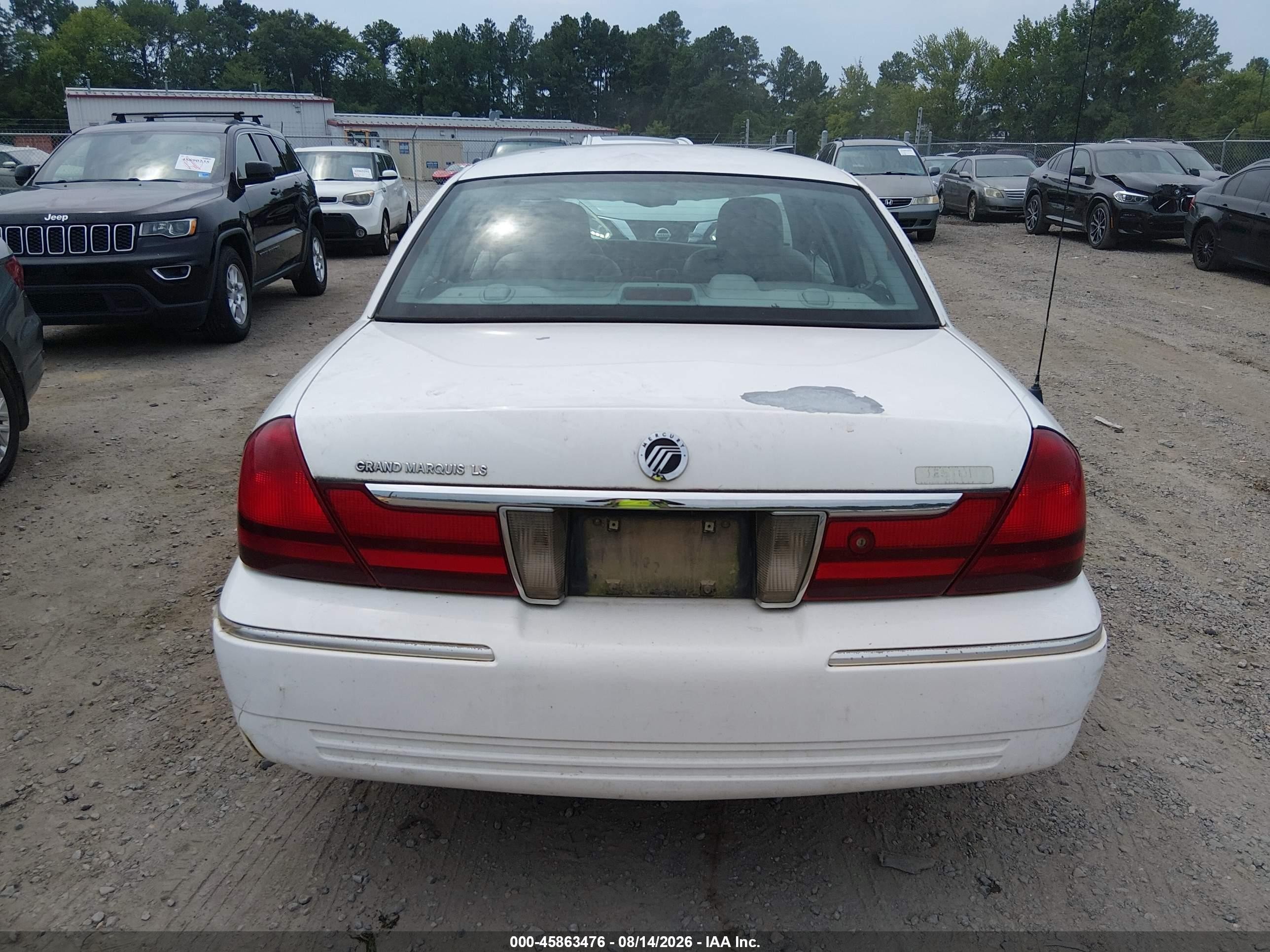 2005 Mercury Grand Marquis Ls/lse White vin: 2MEFM75WX5X630538