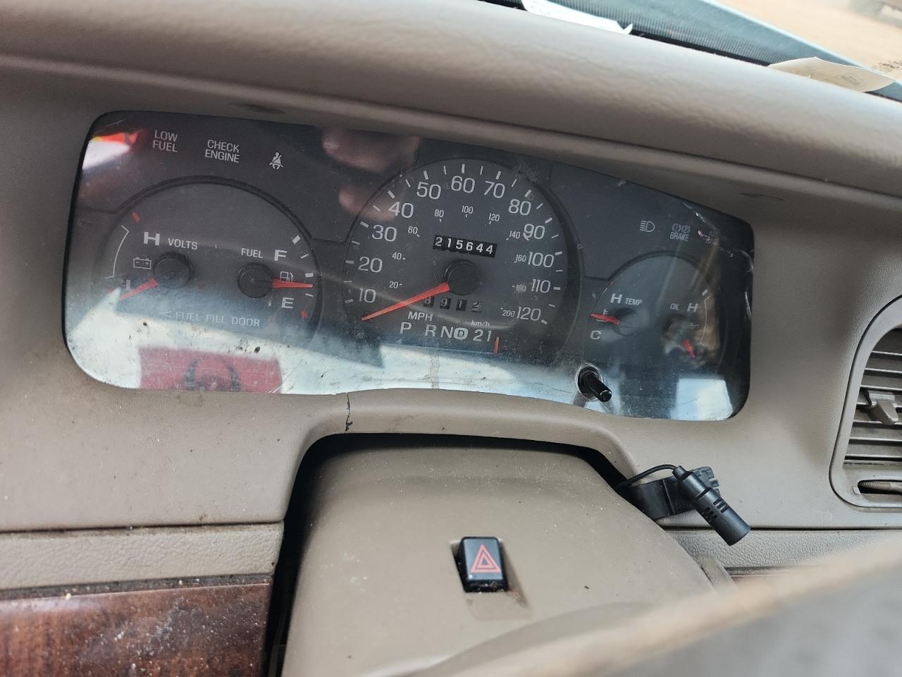 2005 Mercury Grand Marquis Ls Beige vin: 2MEFM75WX5X656962
