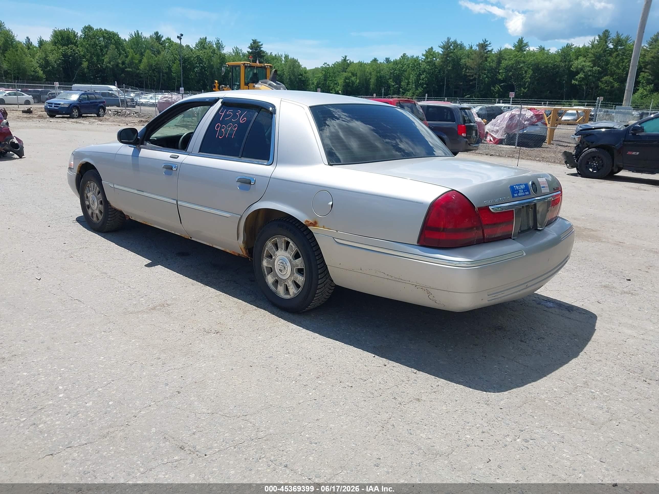 2005 Mercury Grand Marquis Ls/lse Silver vin: 2MEFM75WX5X660879