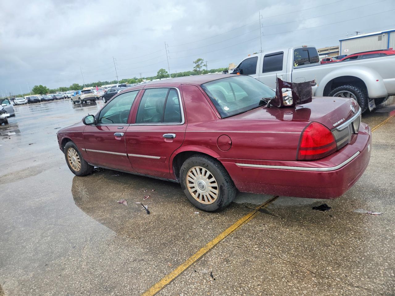 2006 Mercury Grand Marquis Ls Burgundy vin: 2MEFM75WX6X640584