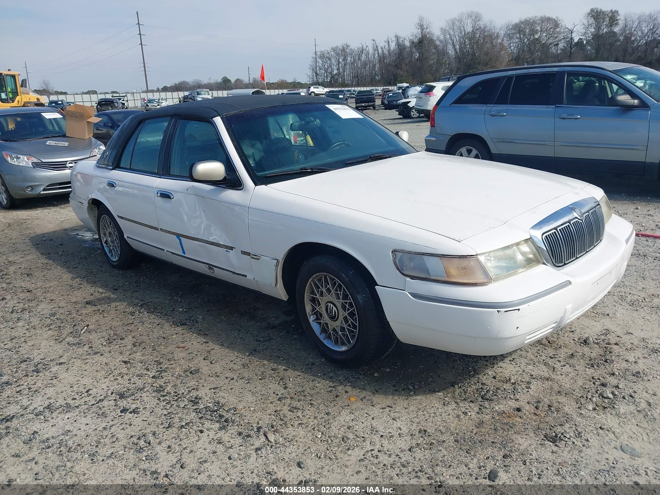 1998 Mercury Grand Marquis   White vin: 2MEFM75WXWX621436