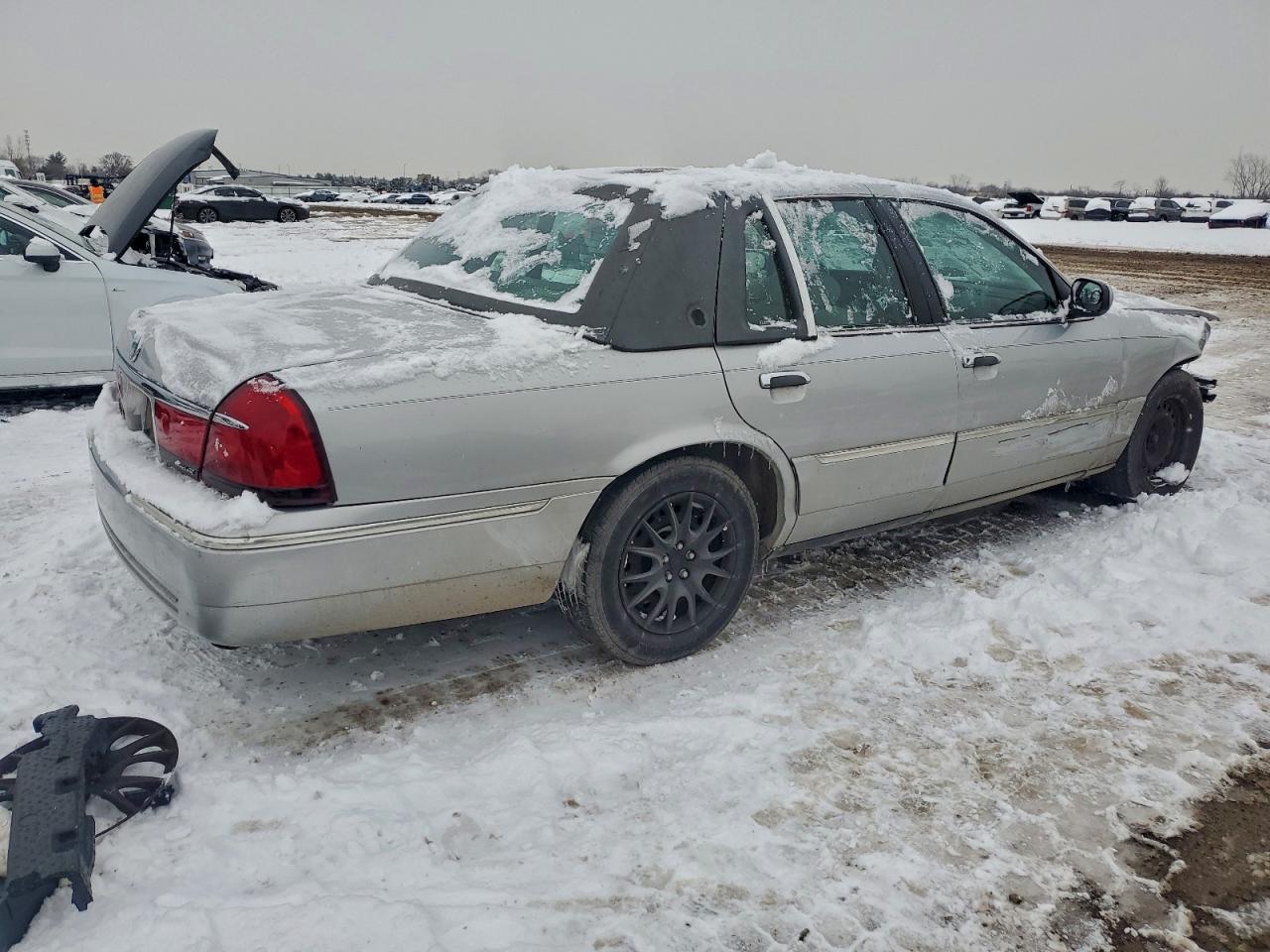 1999 Mercury Grand Marquis Ls Silver vin: 2MEFM75WXXX688507