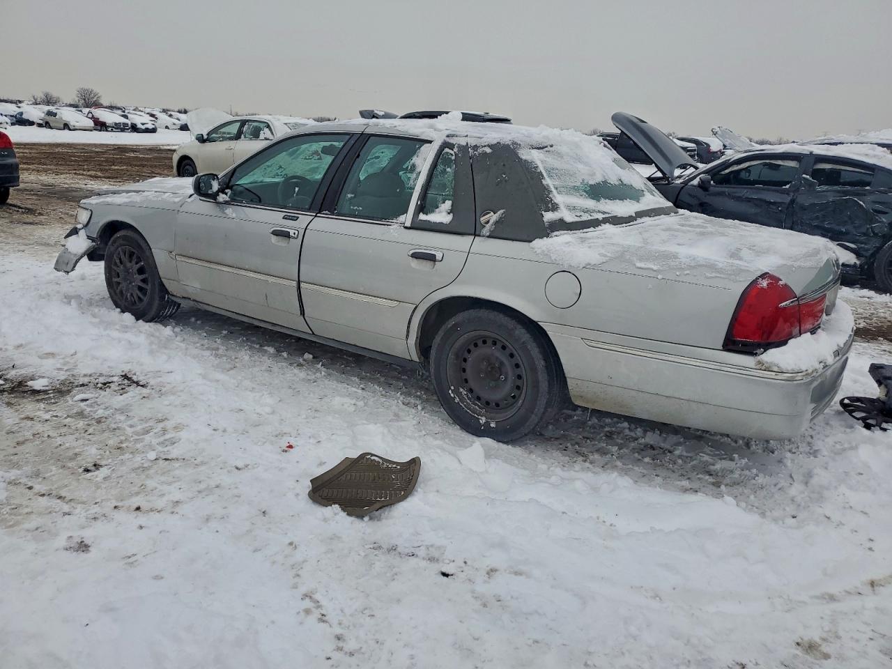 1999 Mercury Grand Marquis Ls Silver vin: 2MEFM75WXXX688507