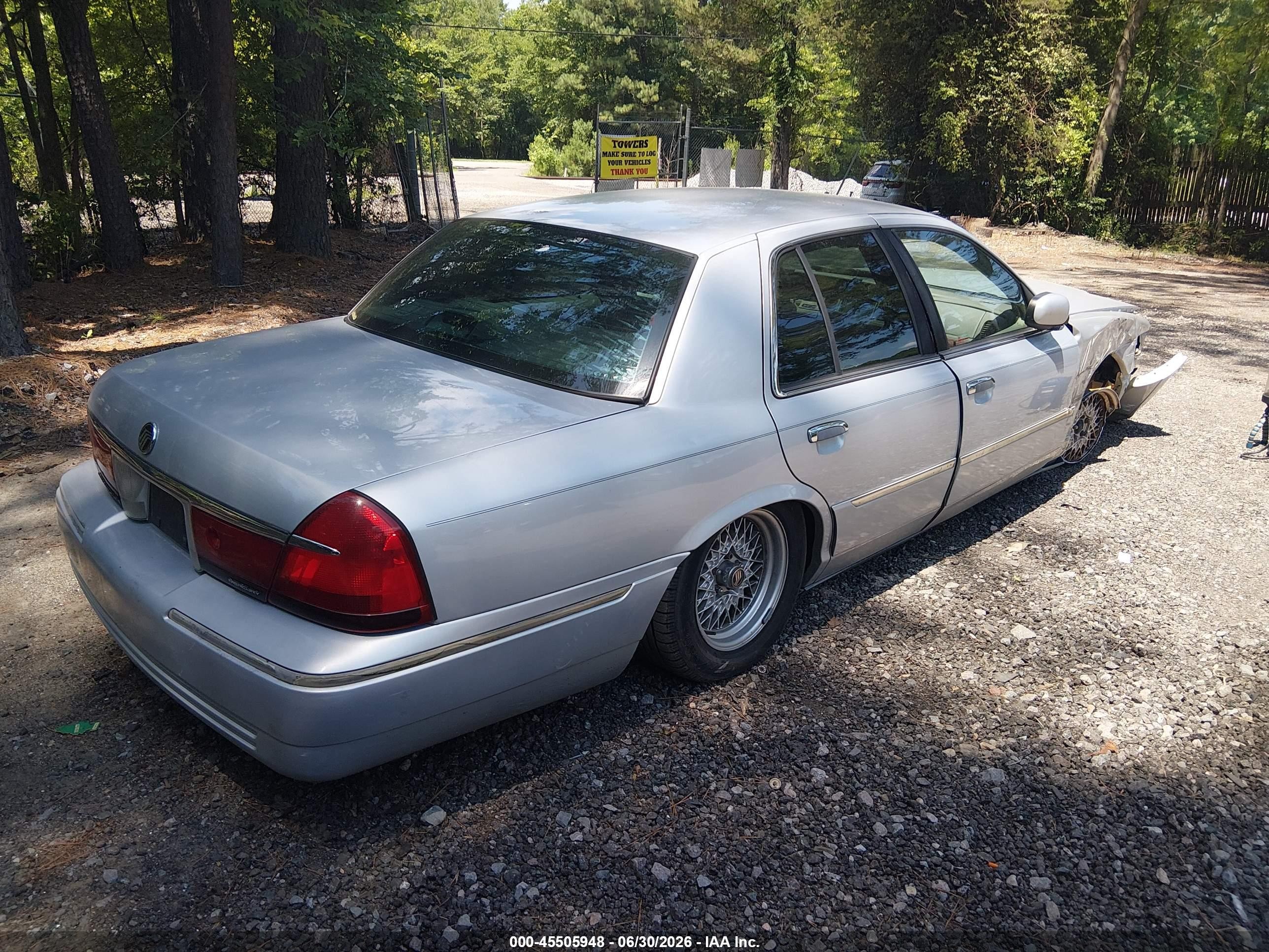 2000 Mercury Grand Marquis Ls Серебряный vin: 2MEFM75WXYX614490
