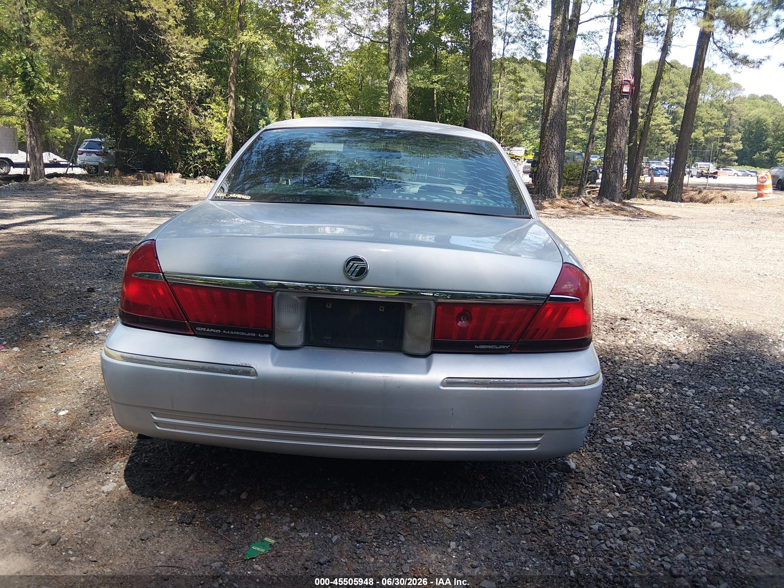 2000 Mercury Grand Marquis Ls Серебряный vin: 2MEFM75WXYX614490