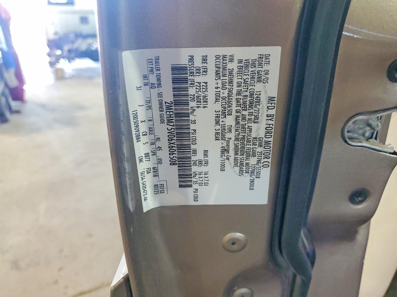 2006 Mercury Grand Marquis Ls Tan vin: 2MEHM75V06X606508