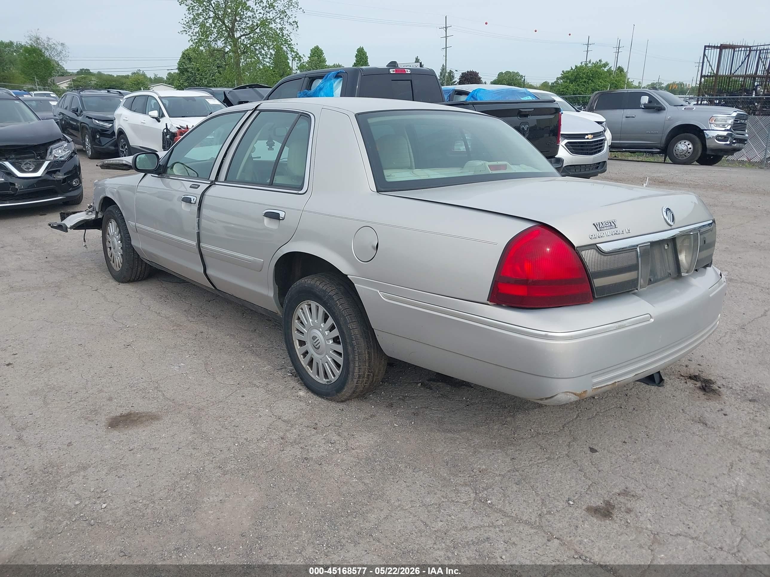 2007 Mercury Grand Marquis Ls Champagne vin: 2MEHM75V07X636609