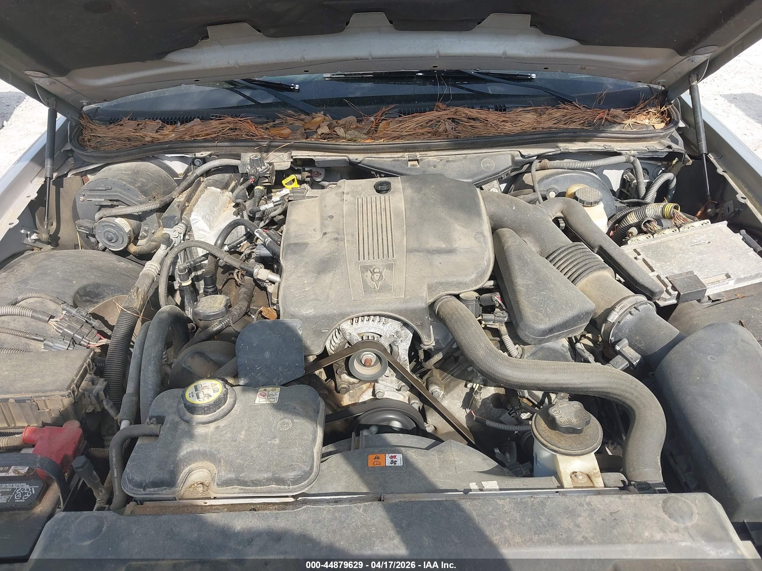 2009 Mercury Grand Marquis Ls (fleet Only) Серебряный vin: 2MEHM75V09X615763