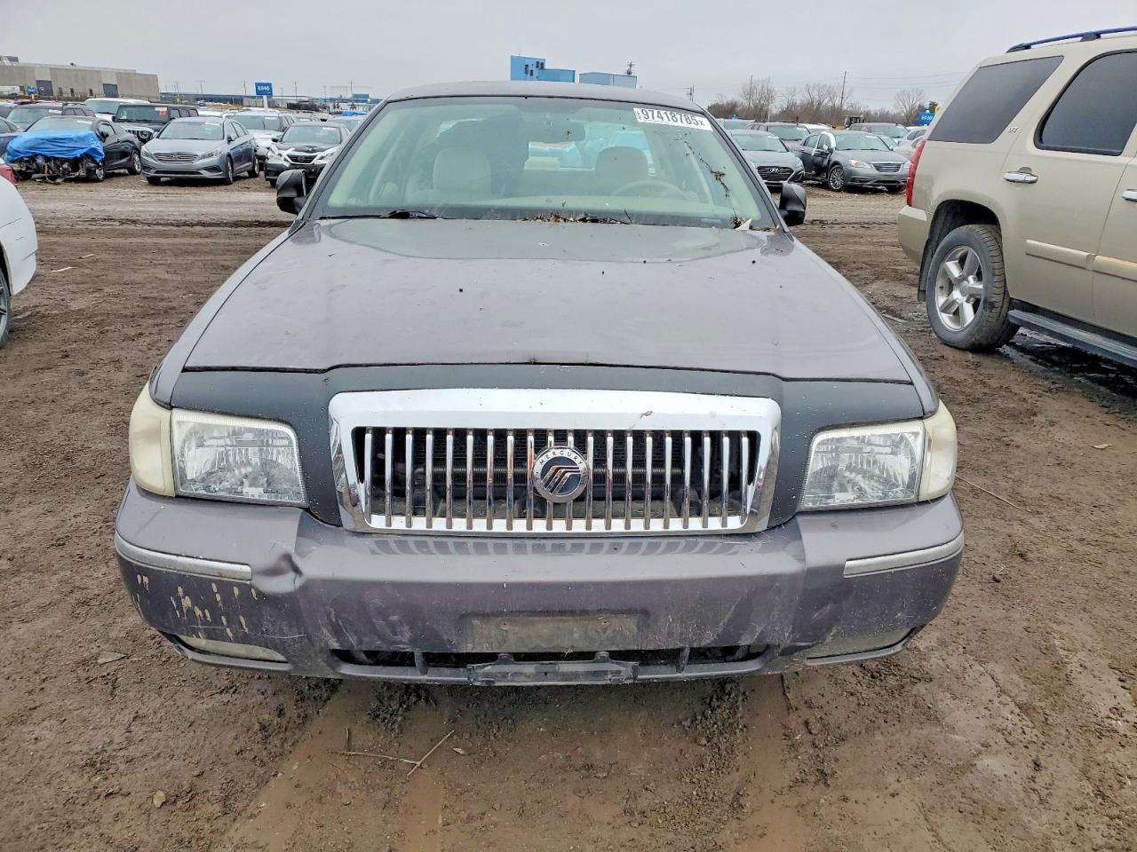 2008 Mercury Grand Marquis Brown vin: 2MEHM75V17X636537
