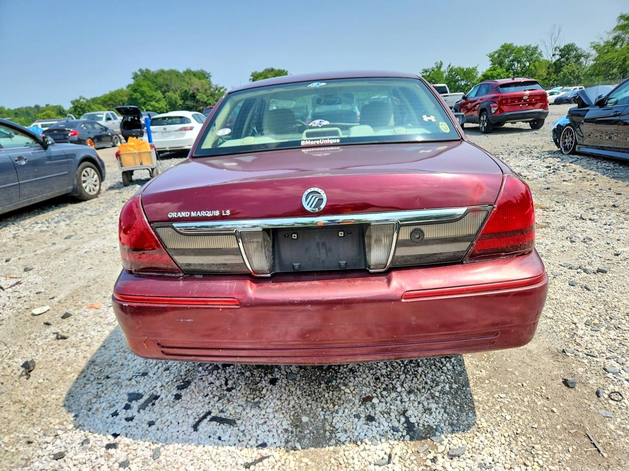 2008 Mercury Grand Marquis Ls Burgundy vin: 2MEHM75V18X629489