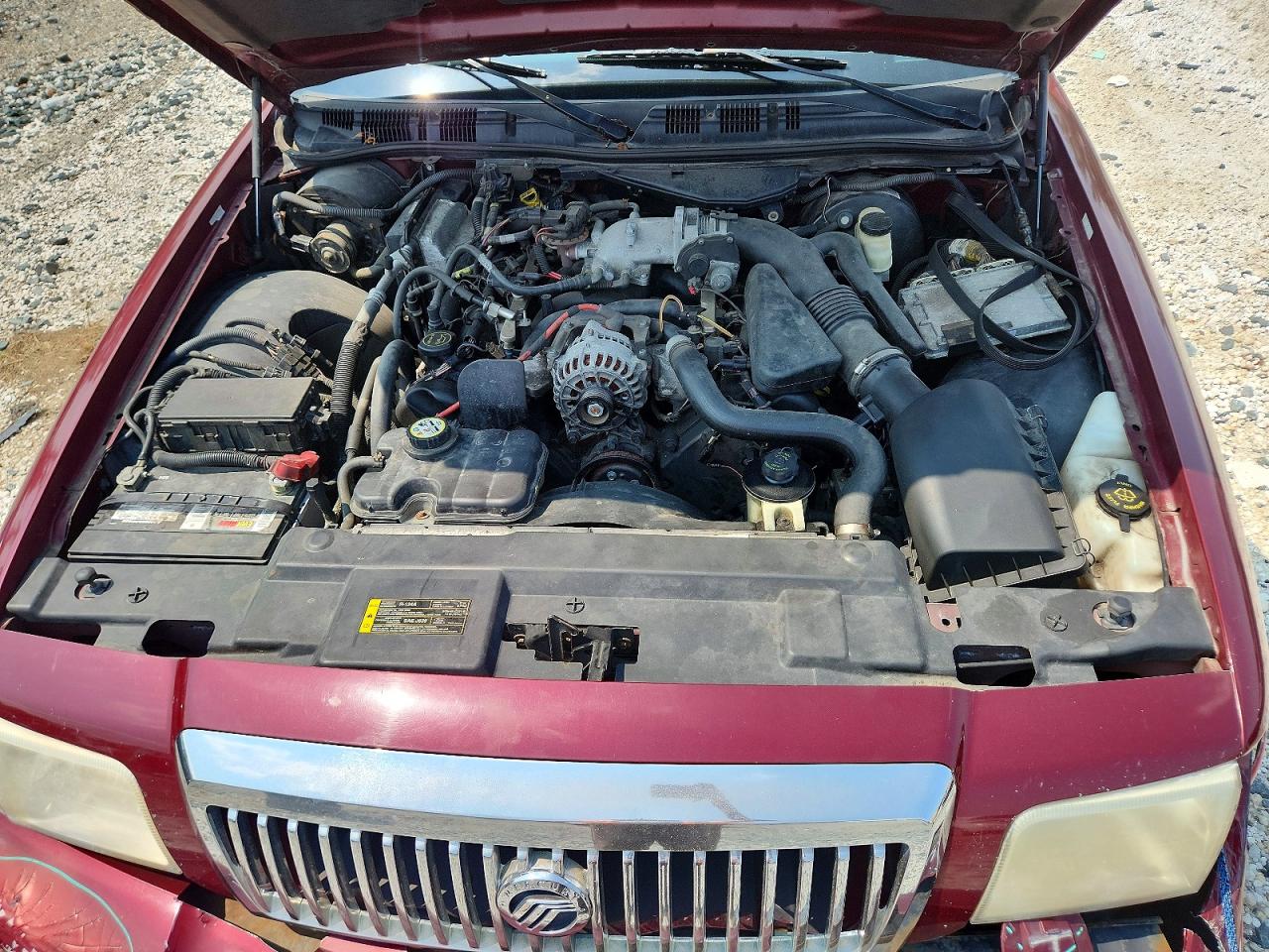 2008 Mercury Grand Marquis Ls Burgundy vin: 2MEHM75V18X629489
