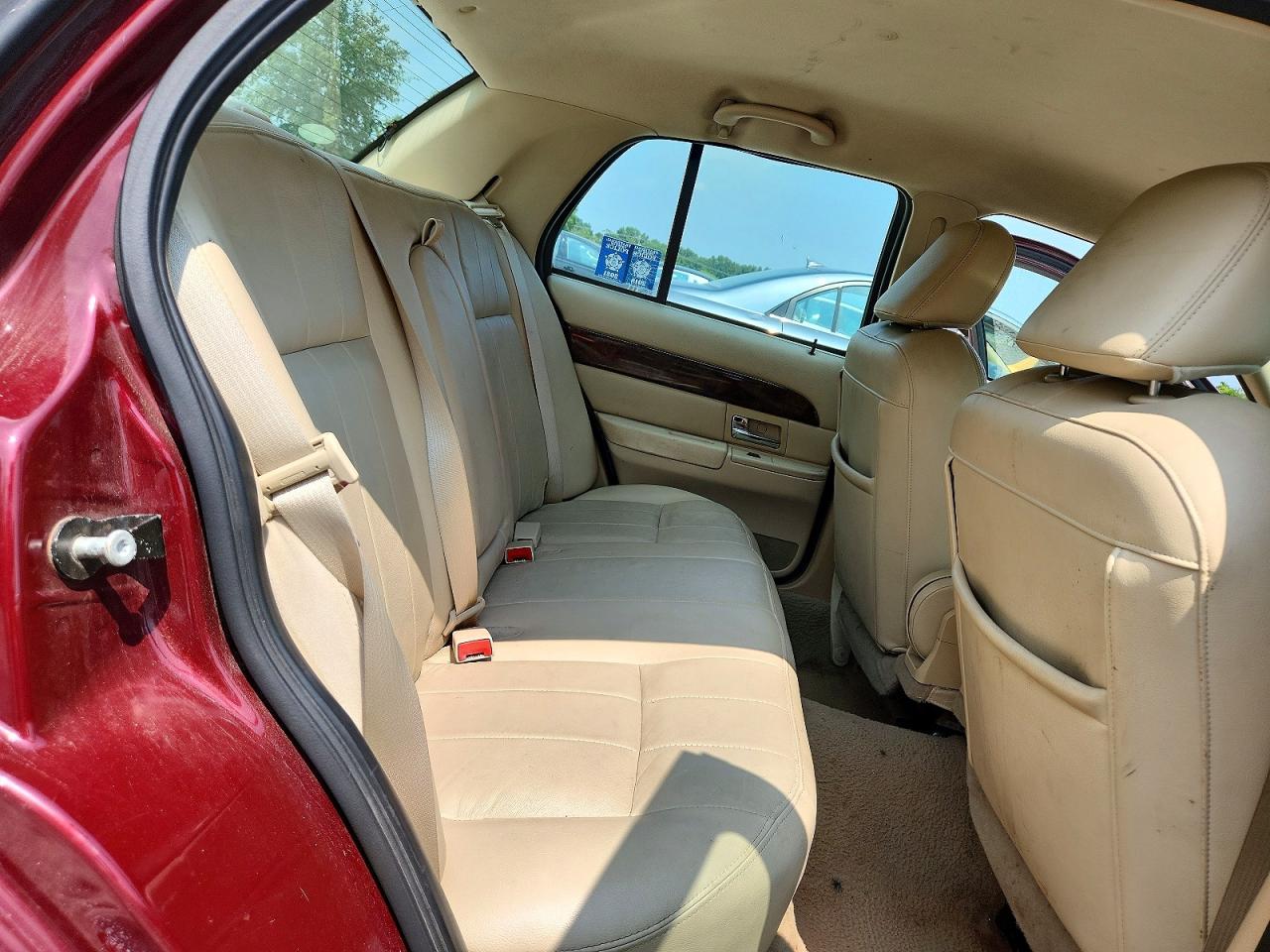 2008 Mercury Grand Marquis Ls Burgundy vin: 2MEHM75V18X629489