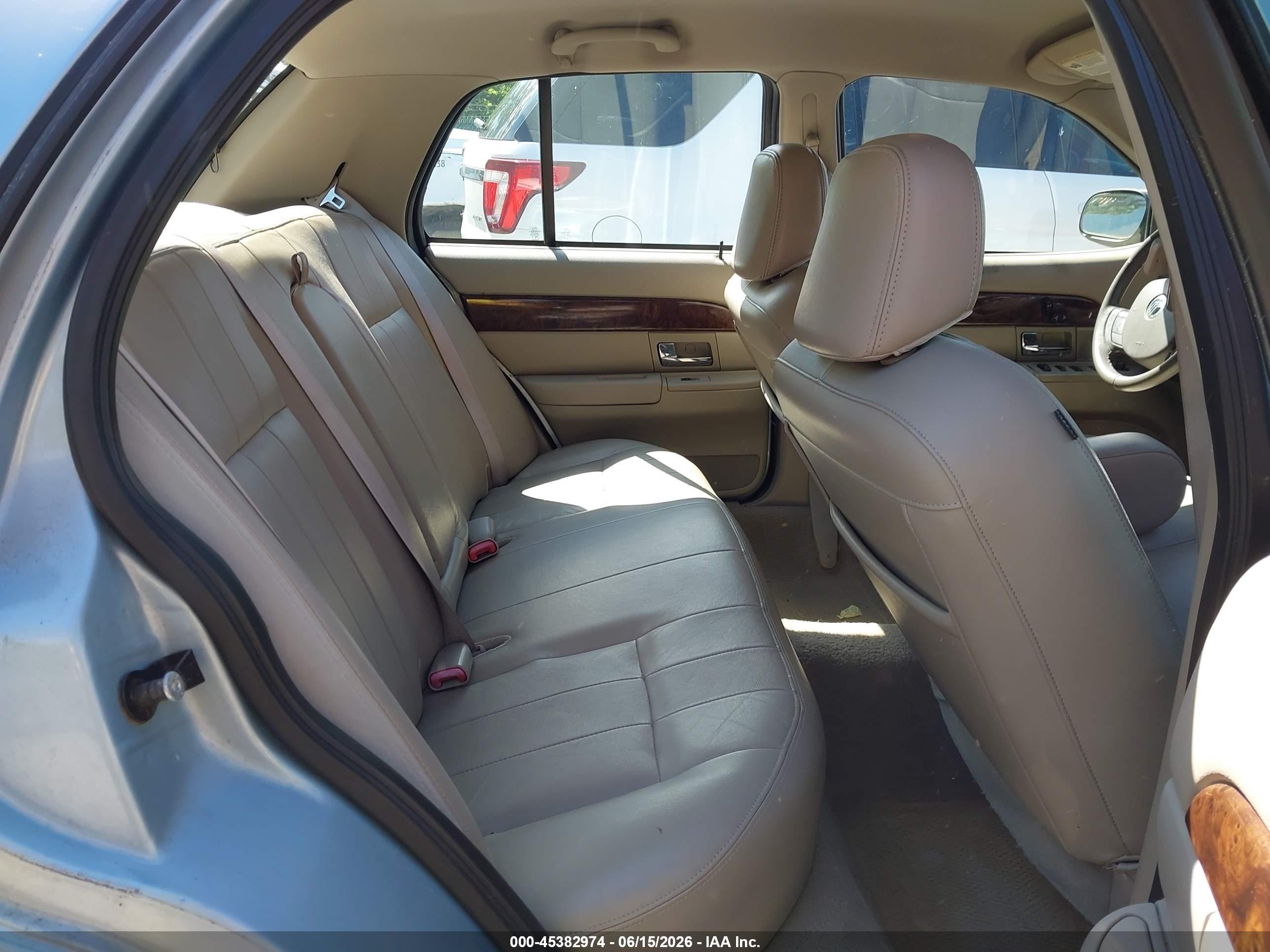 2009 Mercury Grand Marquis Ls (fleet Only) Light Blue vin: 2MEHM75V19X625055