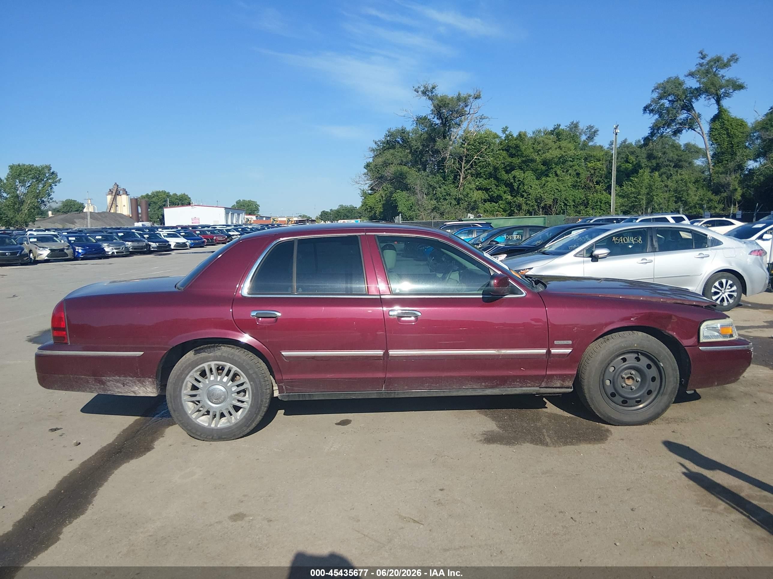 2009 Mercury Grand Marquis Ls (fleet Only) Бордовый vin: 2MEHM75V19X625198