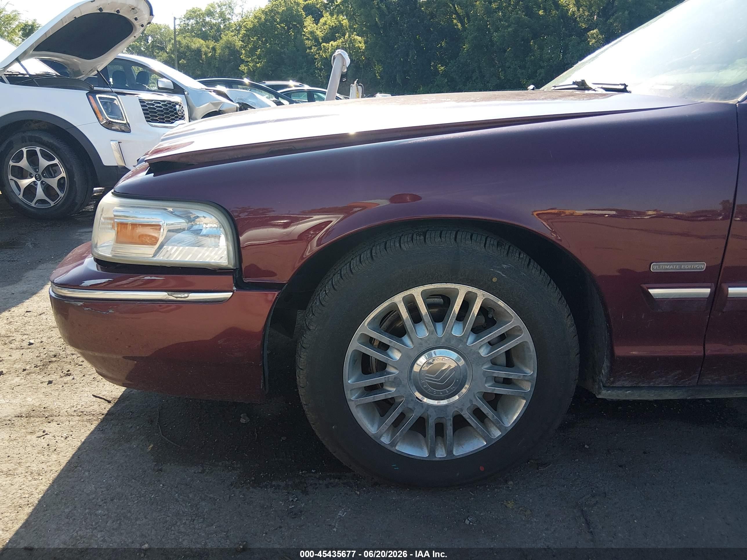 2009 Mercury Grand Marquis Ls (fleet Only) Бордовый vin: 2MEHM75V19X625198