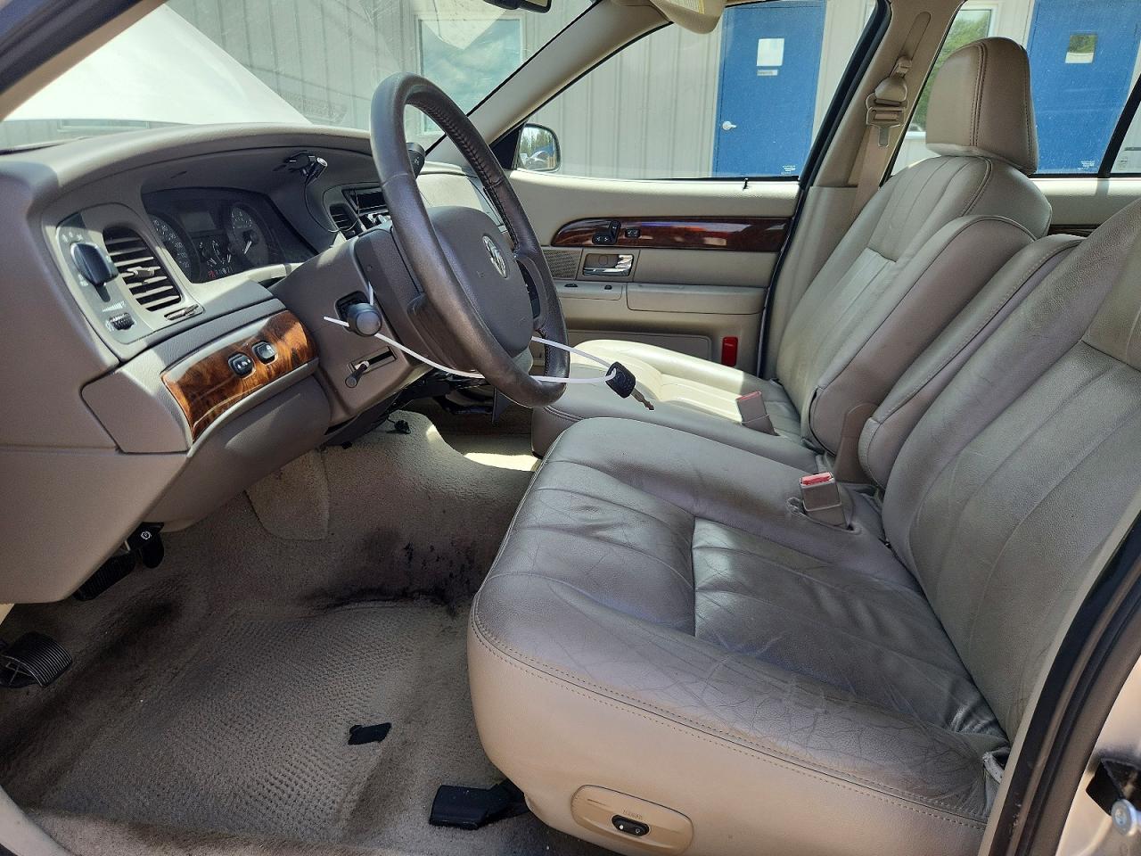 2008 Mercury Grand Marquis Ls Silver vin: 2MEHM75V28X612099