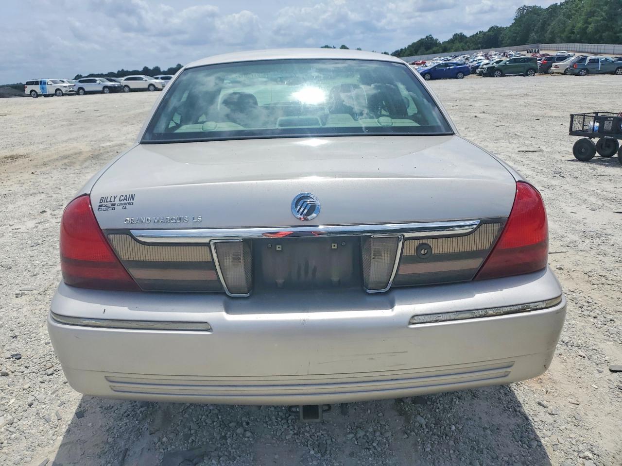 2009 Mercury Grand Marquis Ls Silver vin: 2MEHM75V39X615319