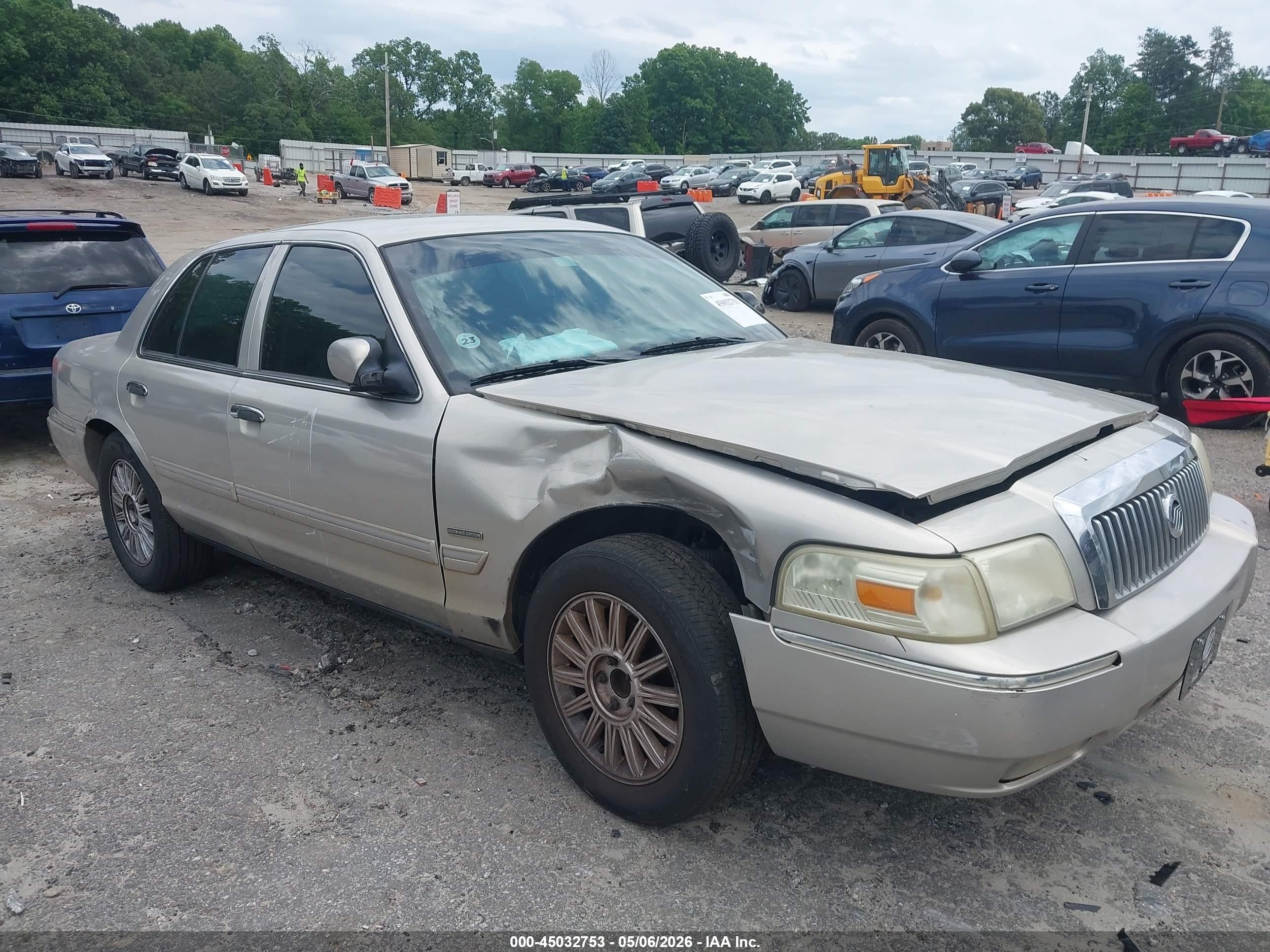 2009 Mercury Grand Marquis Ls (fleet Only) Gold vin: 2MEHM75V39X622528