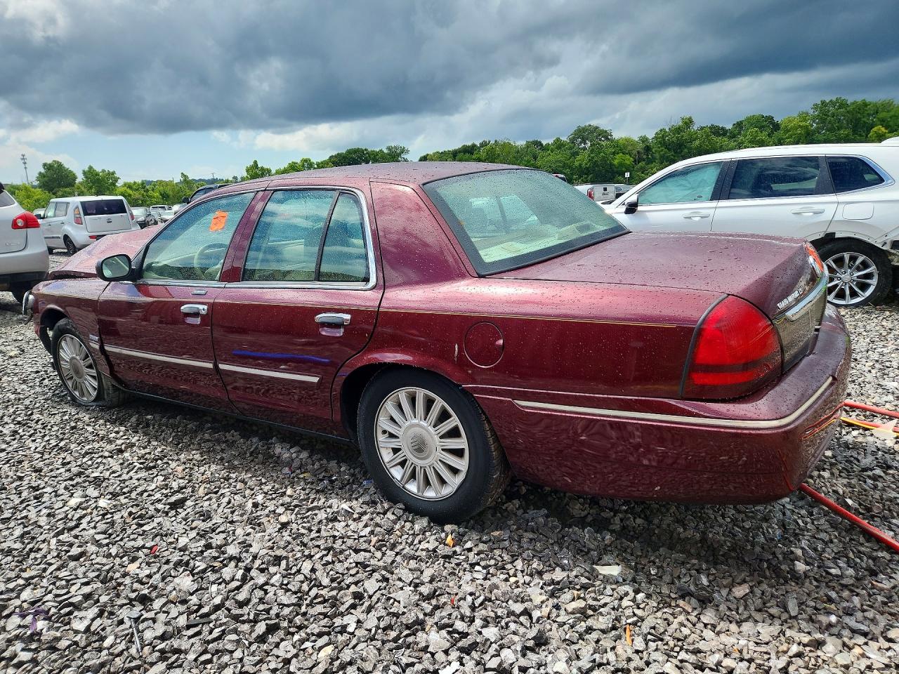 2009 Mercury Grand Marquis Ls Бордовый vin: 2MEHM75V39X630225