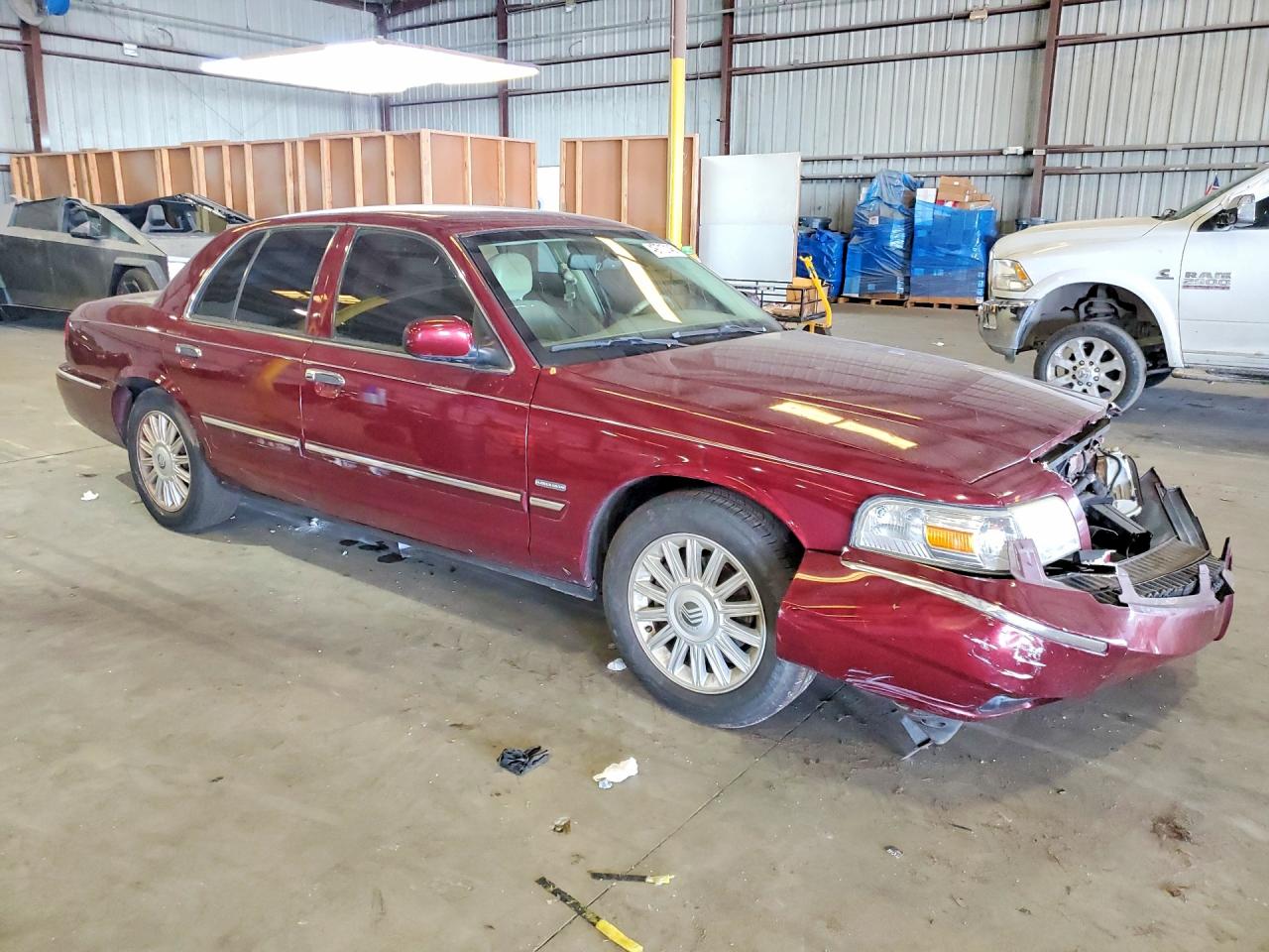 2009 Mercury Grand Marquis Ls Burgundy vin: 2MEHM75V39X631889