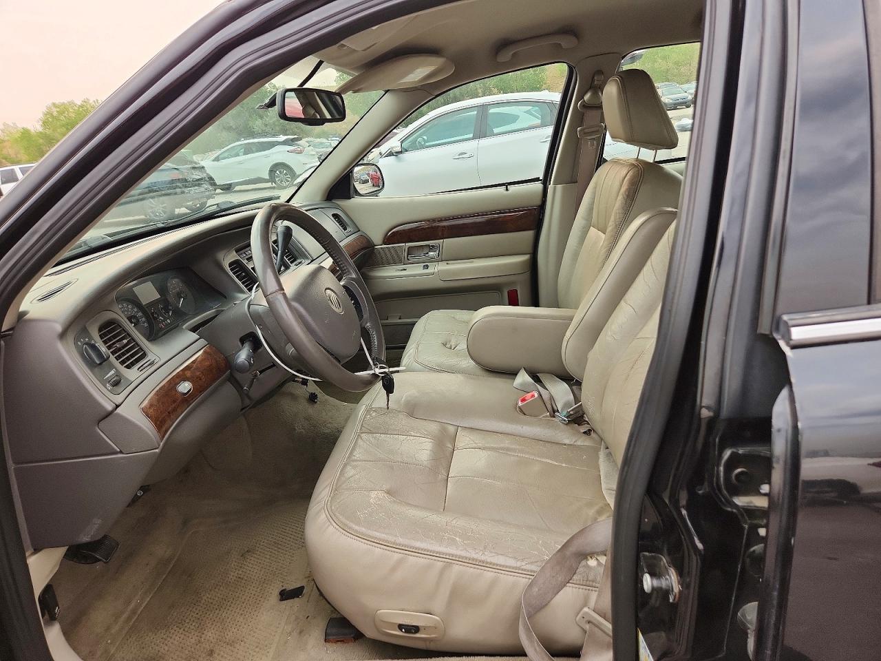 2009 Mercury Grand Marquis Ls Black vin: 2MEHM75V59X602037