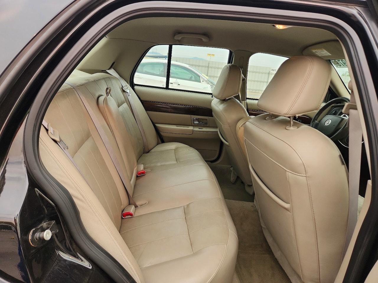 2009 Mercury Grand Marquis Ls Black vin: 2MEHM75V59X602037