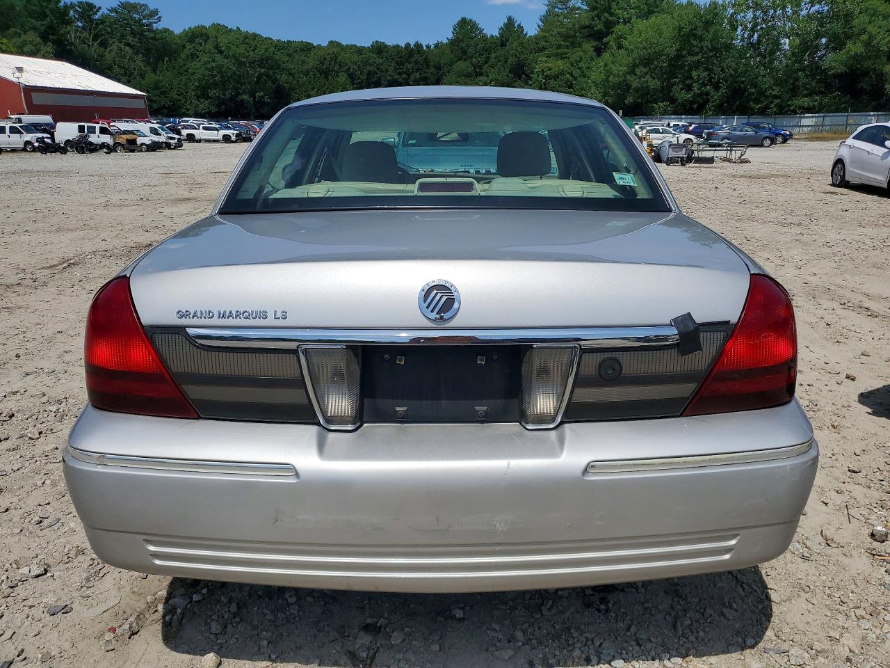 2009 Mercury Grand Marquis Ls Silver vin: 2MEHM75V59X610123