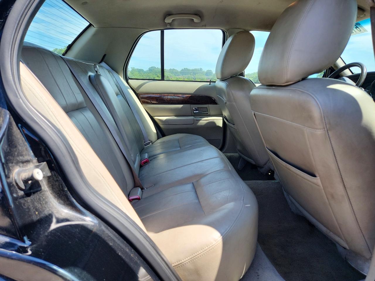 2009 Mercury Grand Marquis Ls Black vin: 2MEHM75V59X624149