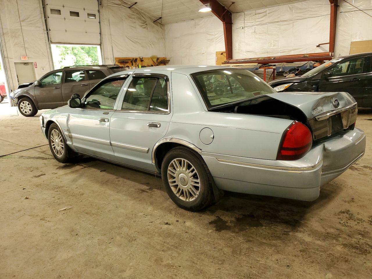 2009 Mercury Grand Marquis Ls Blue vin: 2MEHM75V59X625267